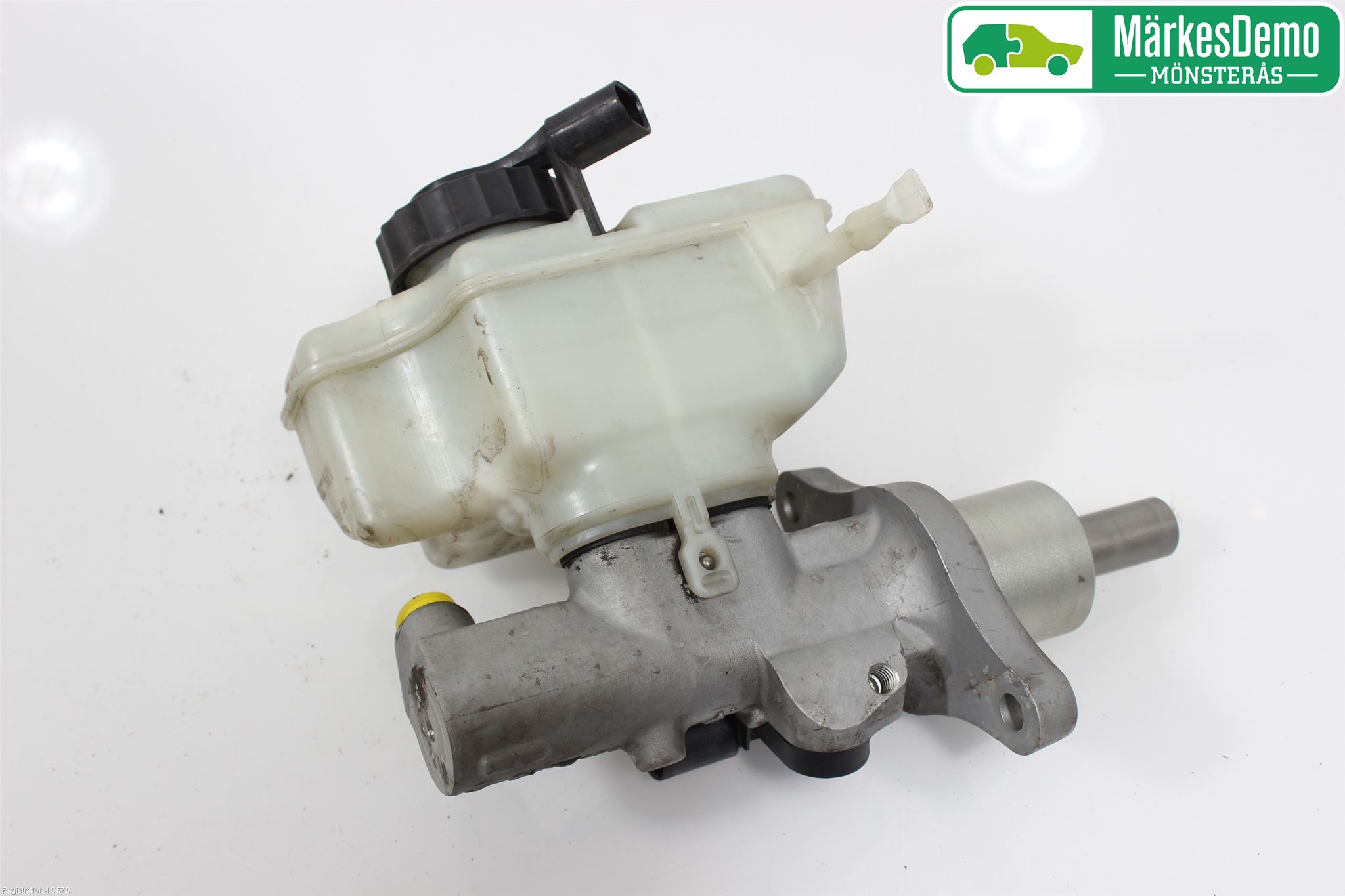 Volkswagen VW TOURAN 03-10 Broms Huvudcylinder
