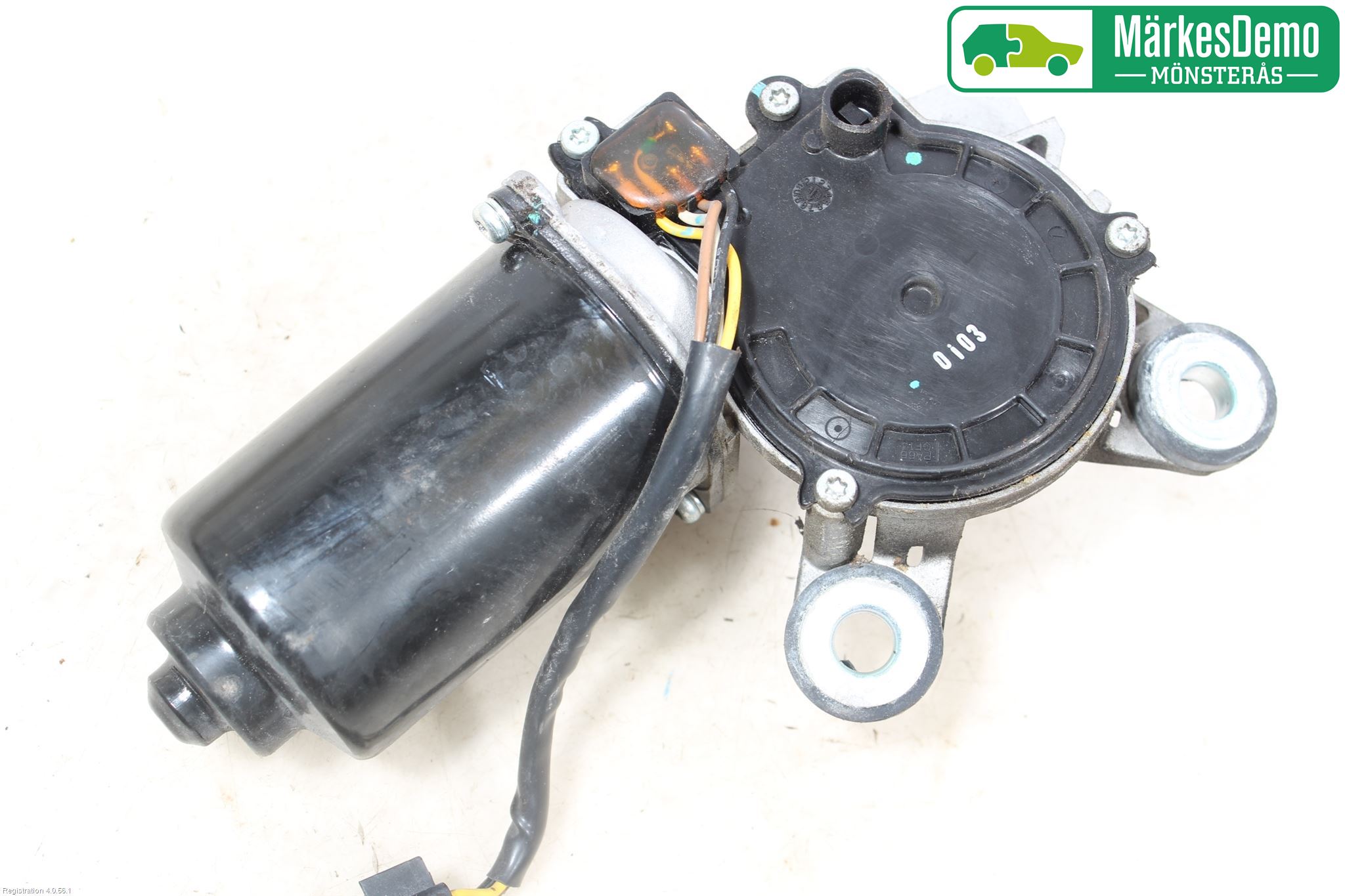 Saab 9-3 VER2/VER3 08-15 Torkarmotor Vindruta