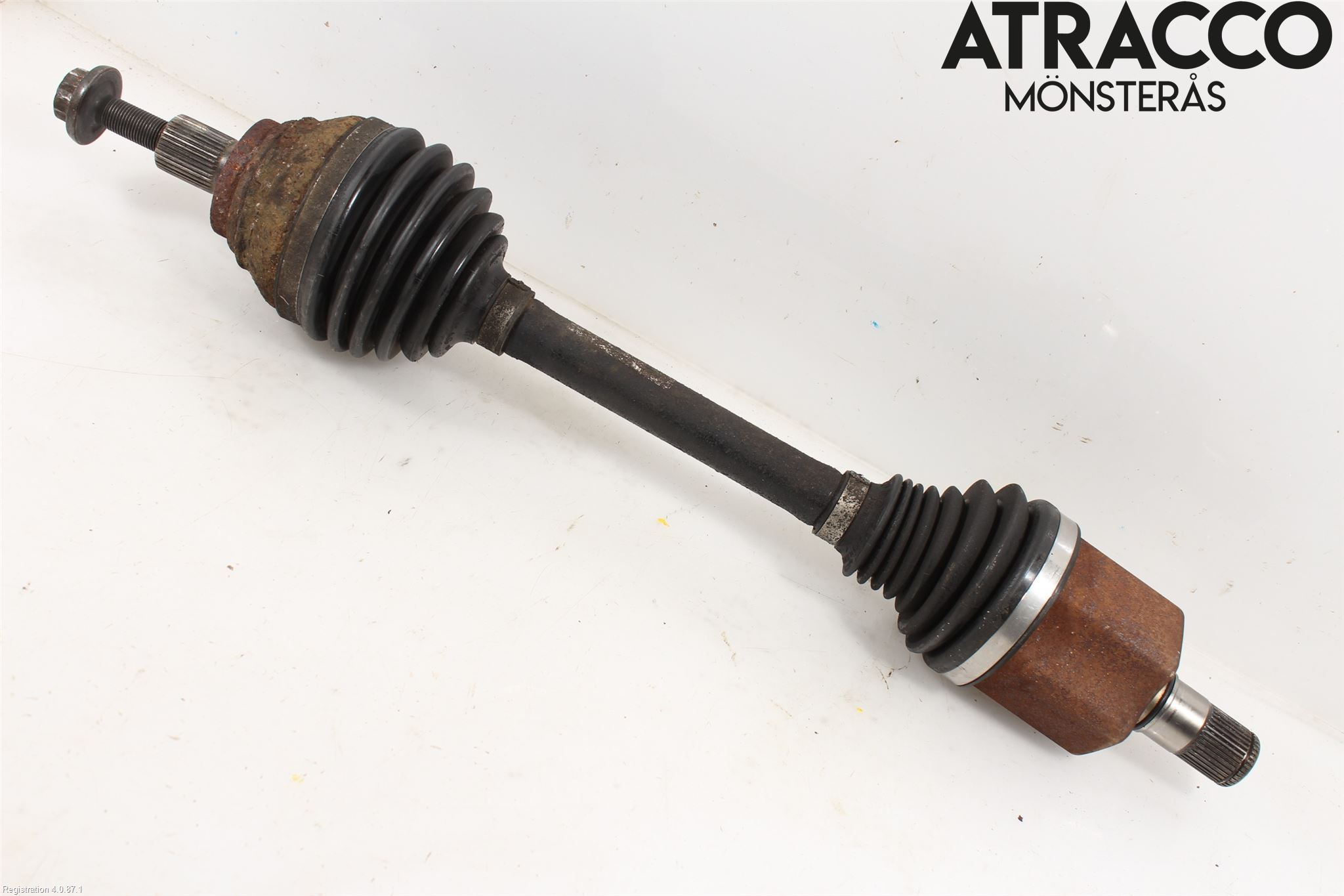 Volkswagen VW PASSAT 15-19 Drivaxel Fram Vänster