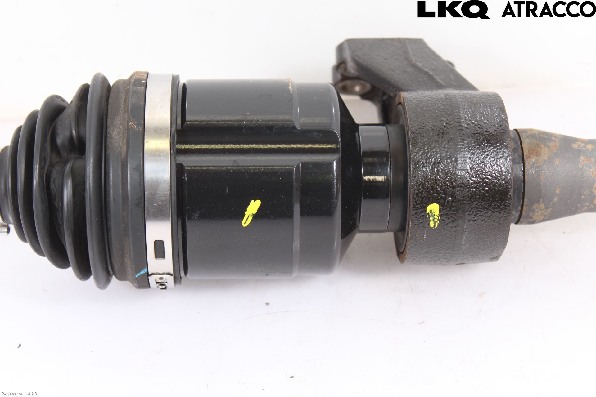 Kia SPORTAGE (QL) 16-21 Drivaxel Fram Höger