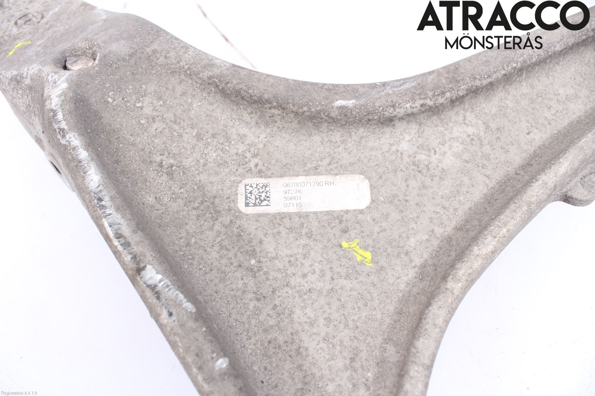 Maserati GHIBLI Bärarm Fram Undre Hö