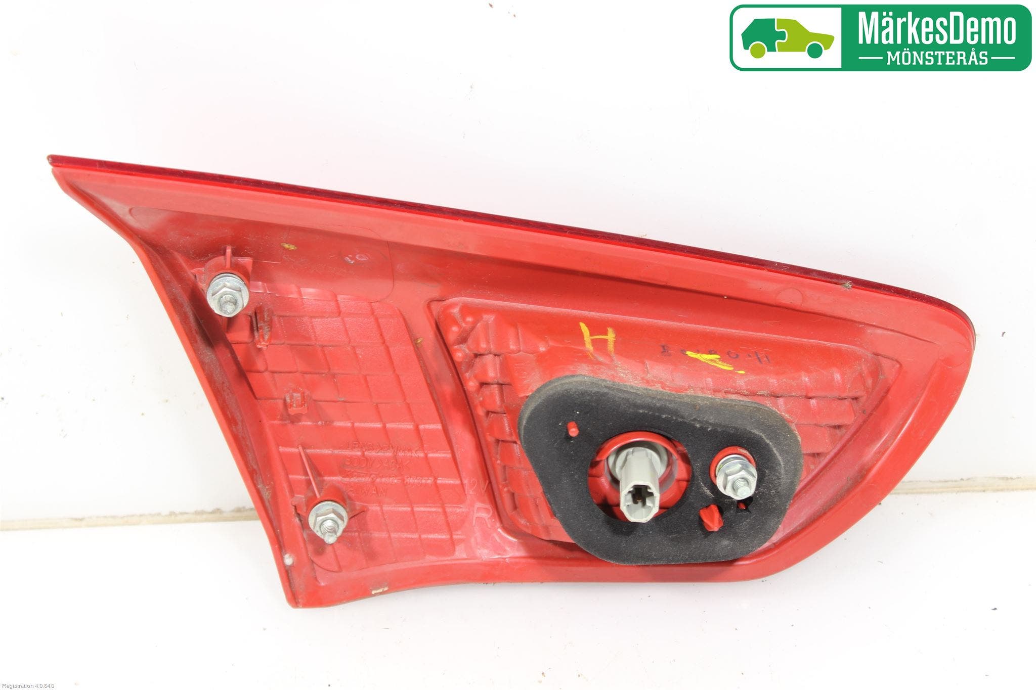 Mitsubishi LANCER 07-14 Bakljus Lucka Hö