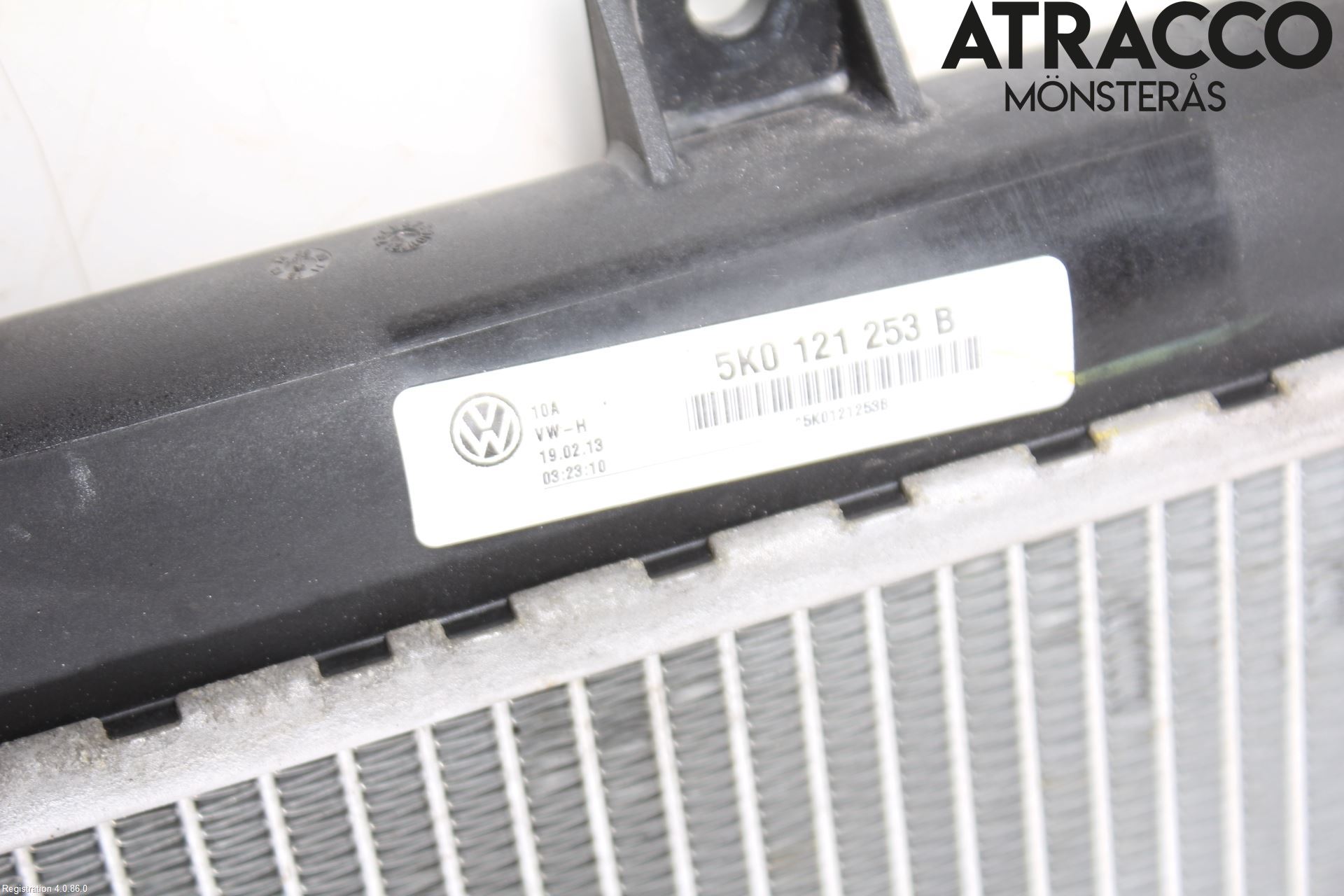 Volkswagen VW PASSAT 11-14 Kylare Aut
