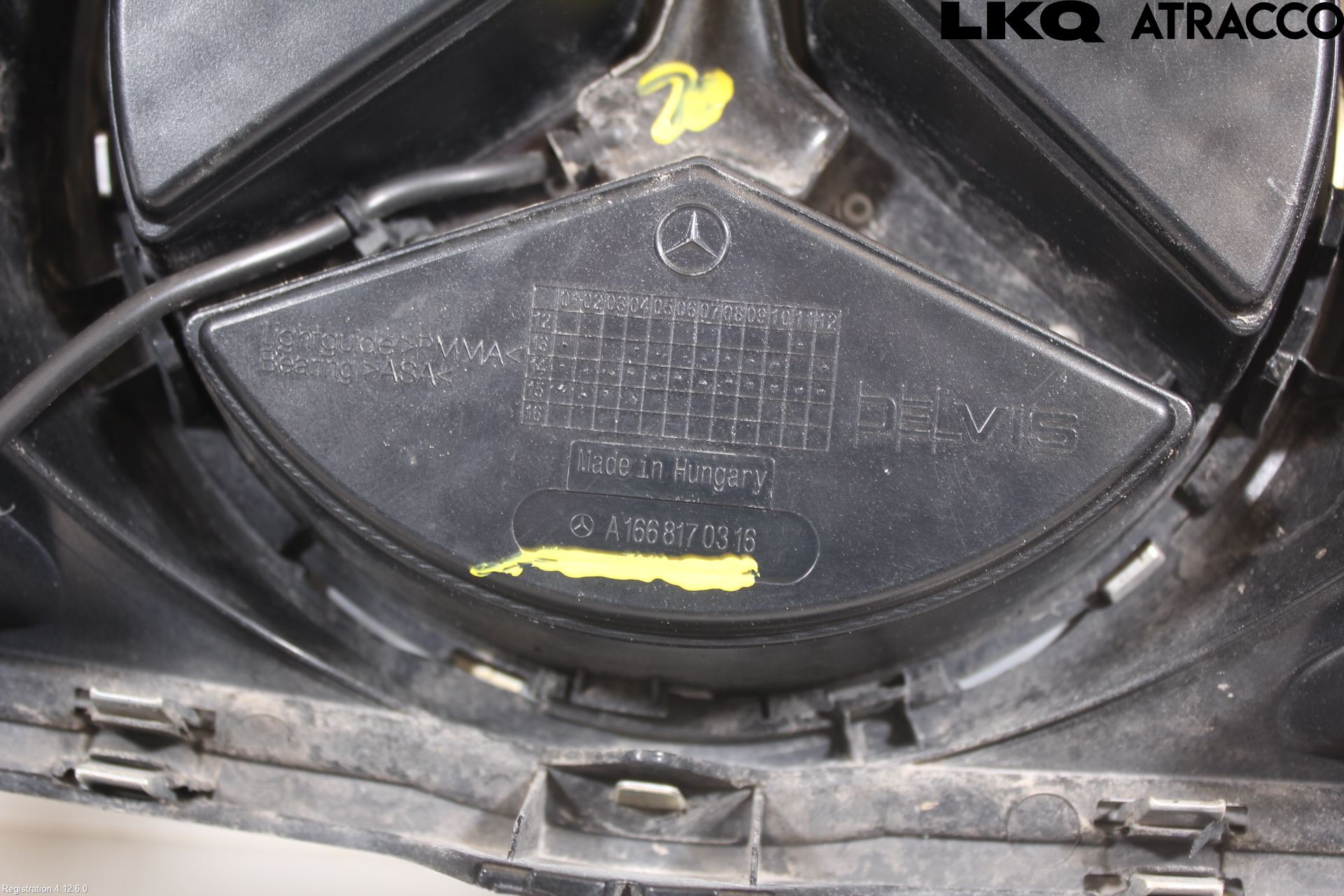 Mercedes-Benz MB ML/GLE-KLASS (W166) 12-18 Grill Komp