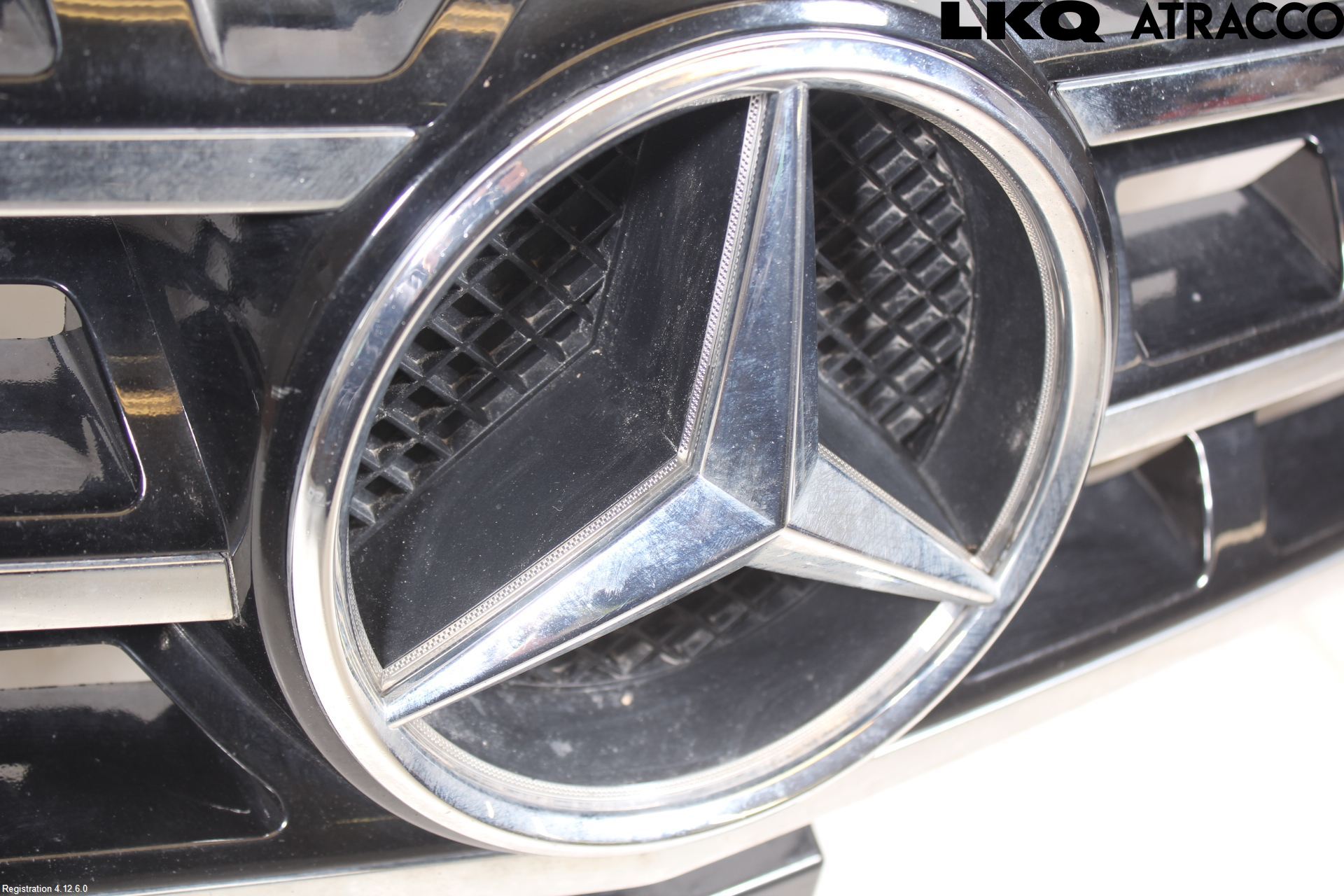 Mercedes-Benz MB ML/GLE-KLASS (W166) 12-18 Grill Komp