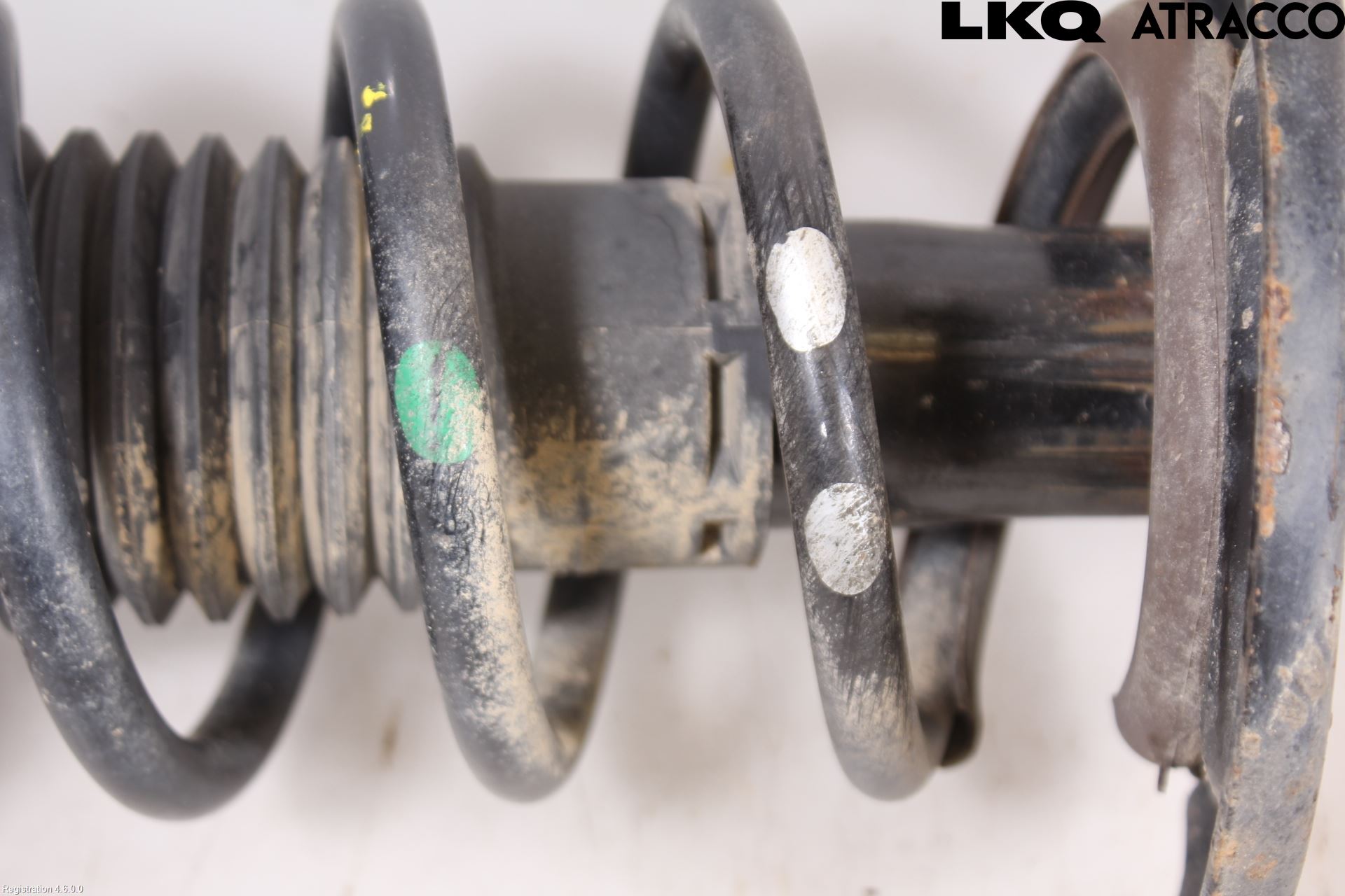 Dacia DOKKER 13- Fjäderben Fram Vänster