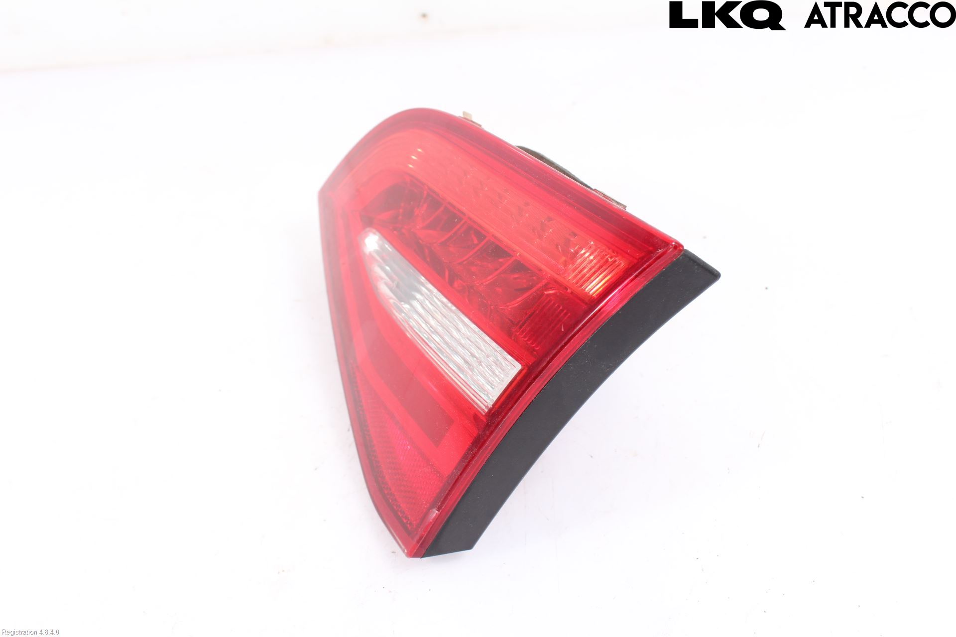 Audi A4 ALLROAD 09-16 Bakljus Lucka Hö