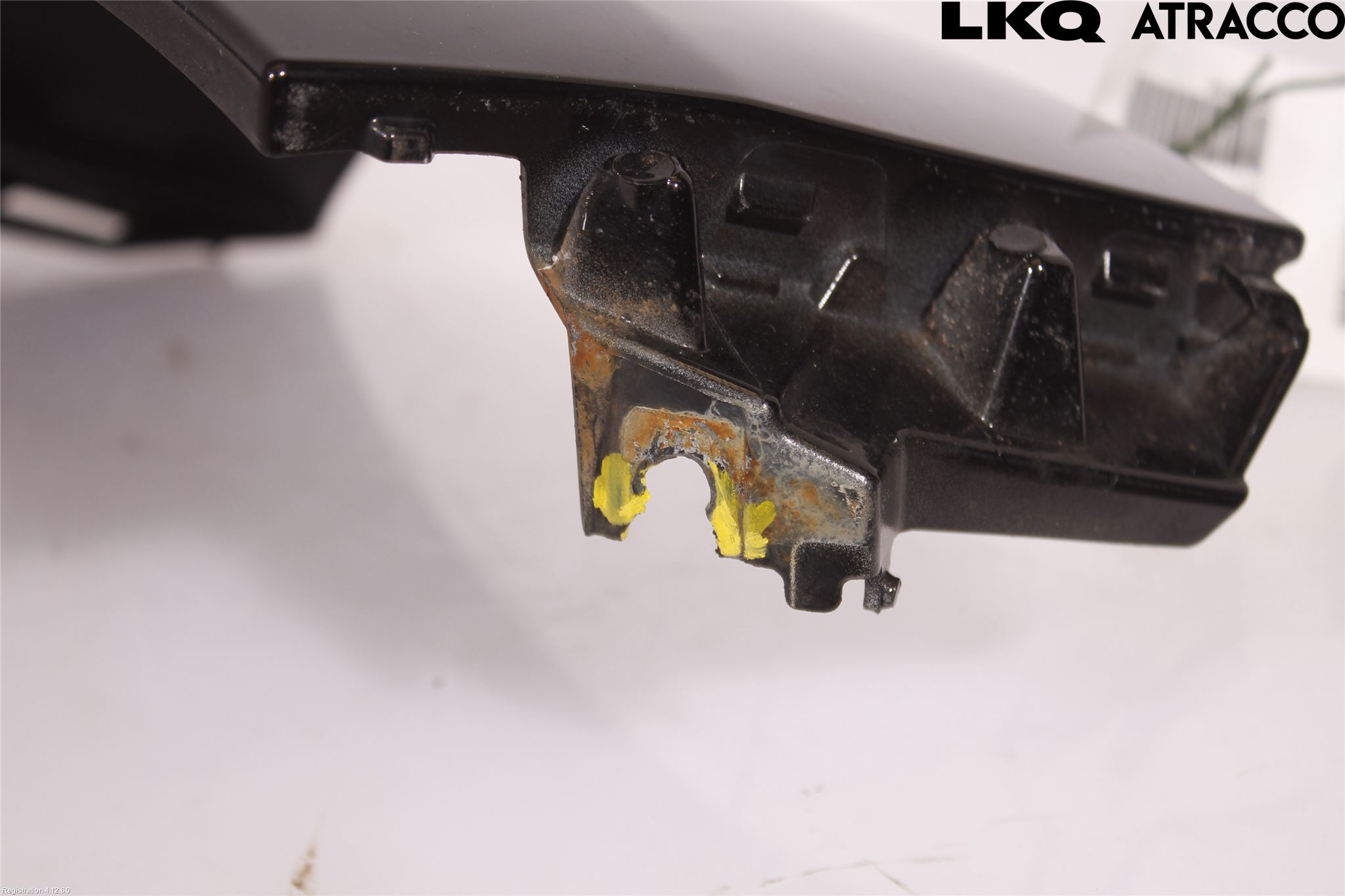 Renault CLIO IV 12-16 Skärm Fram Höger