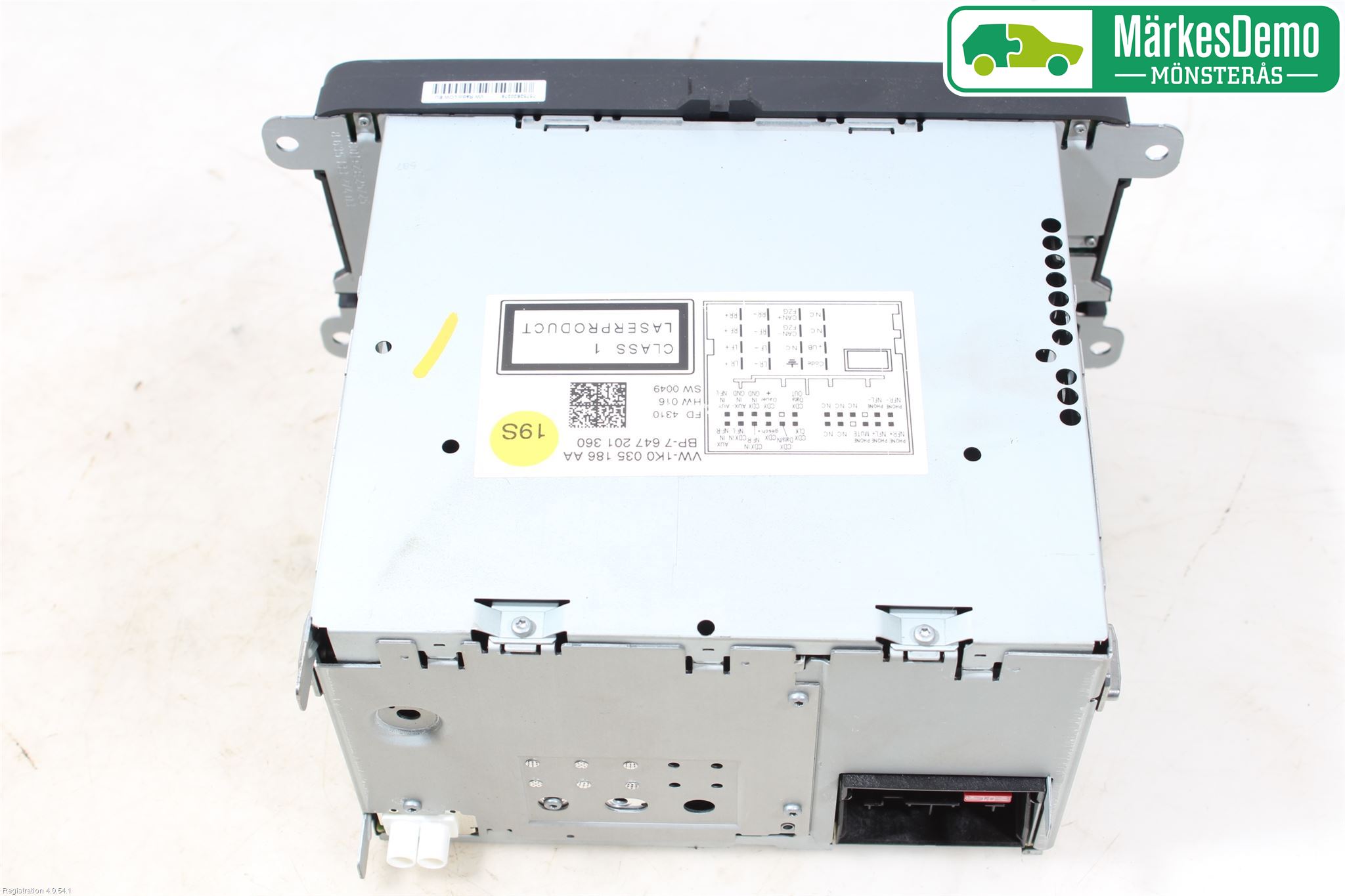 Volkswagen VW GOLF VI 09-13 Radio