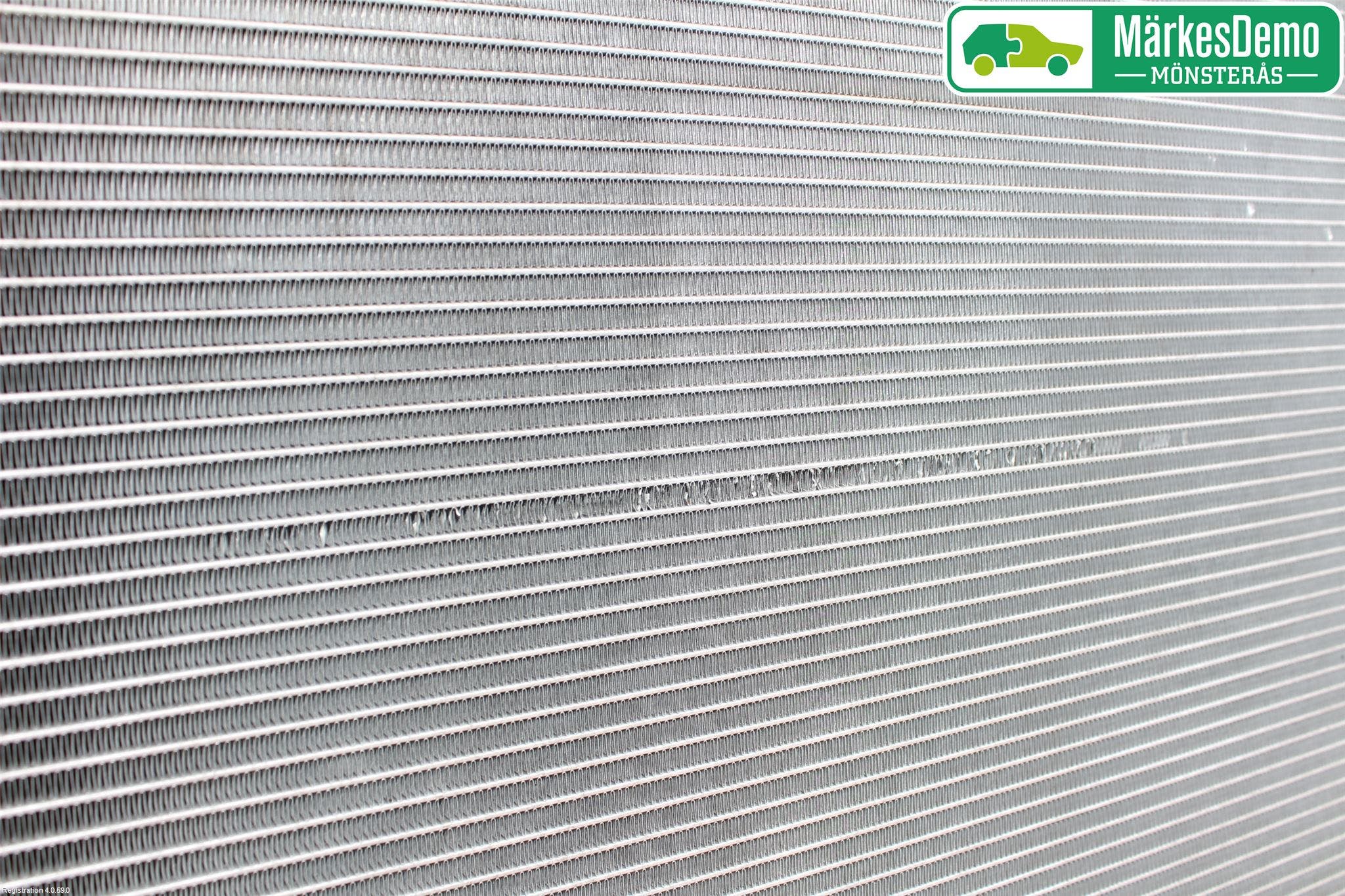 Volkswagen VW TIGUAN 16-24 Kylare Aut