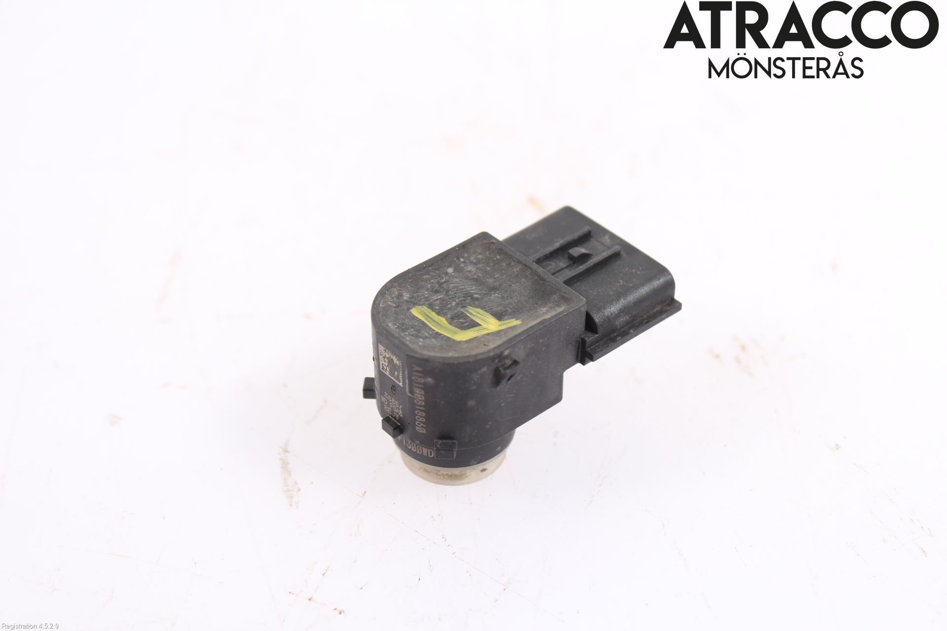 Kia SPORTAGE (QL) 16-21 Parkeringshjälp Frontsensor