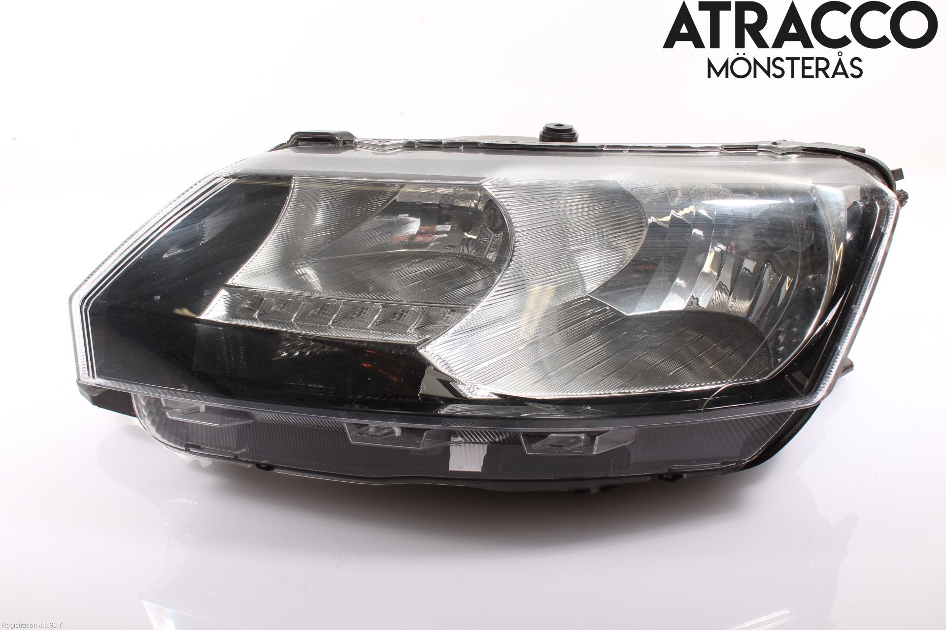 Skoda RAPID Strålkastare Vänster