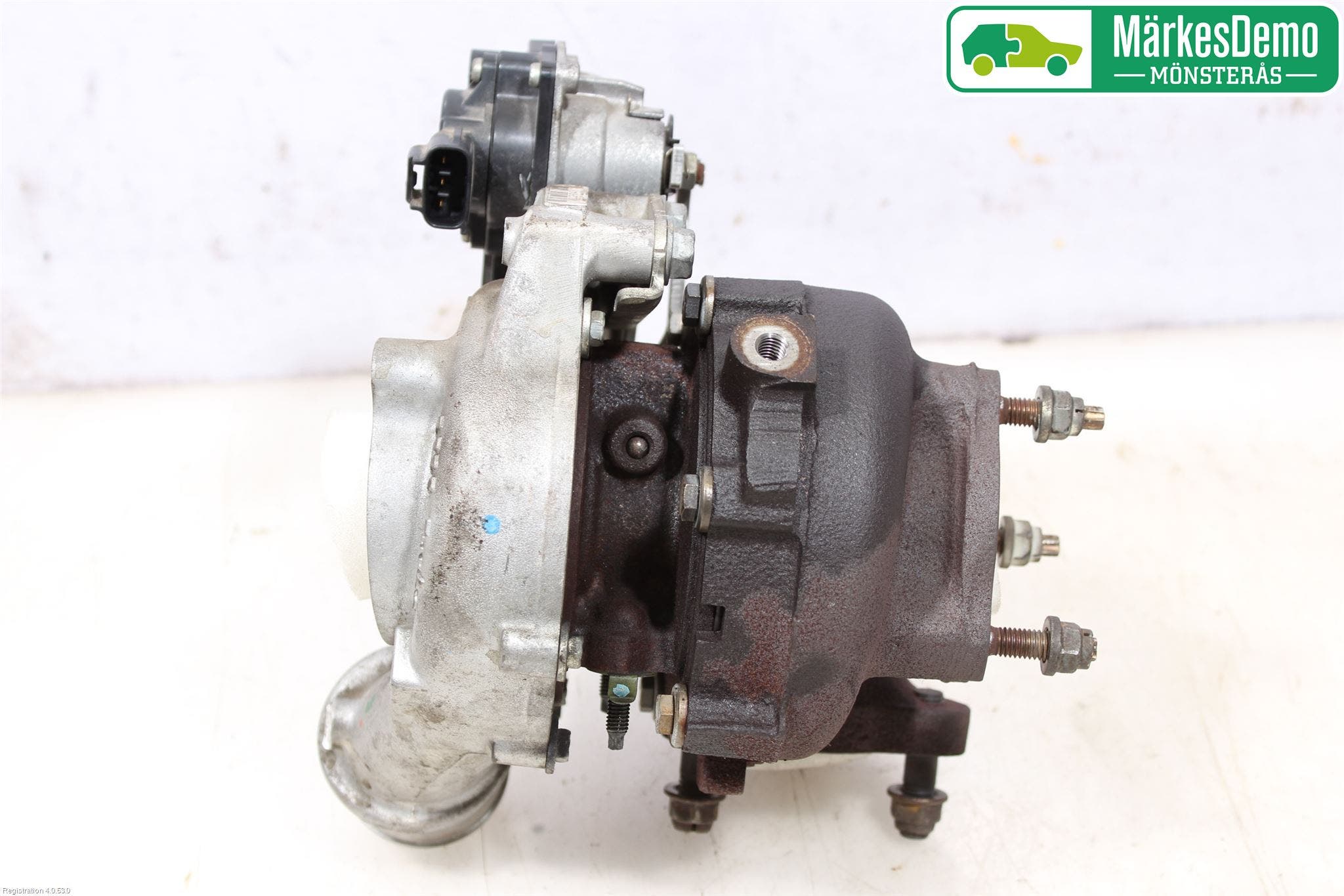 Toyota AVENSIS 09-15 Turboaggregat