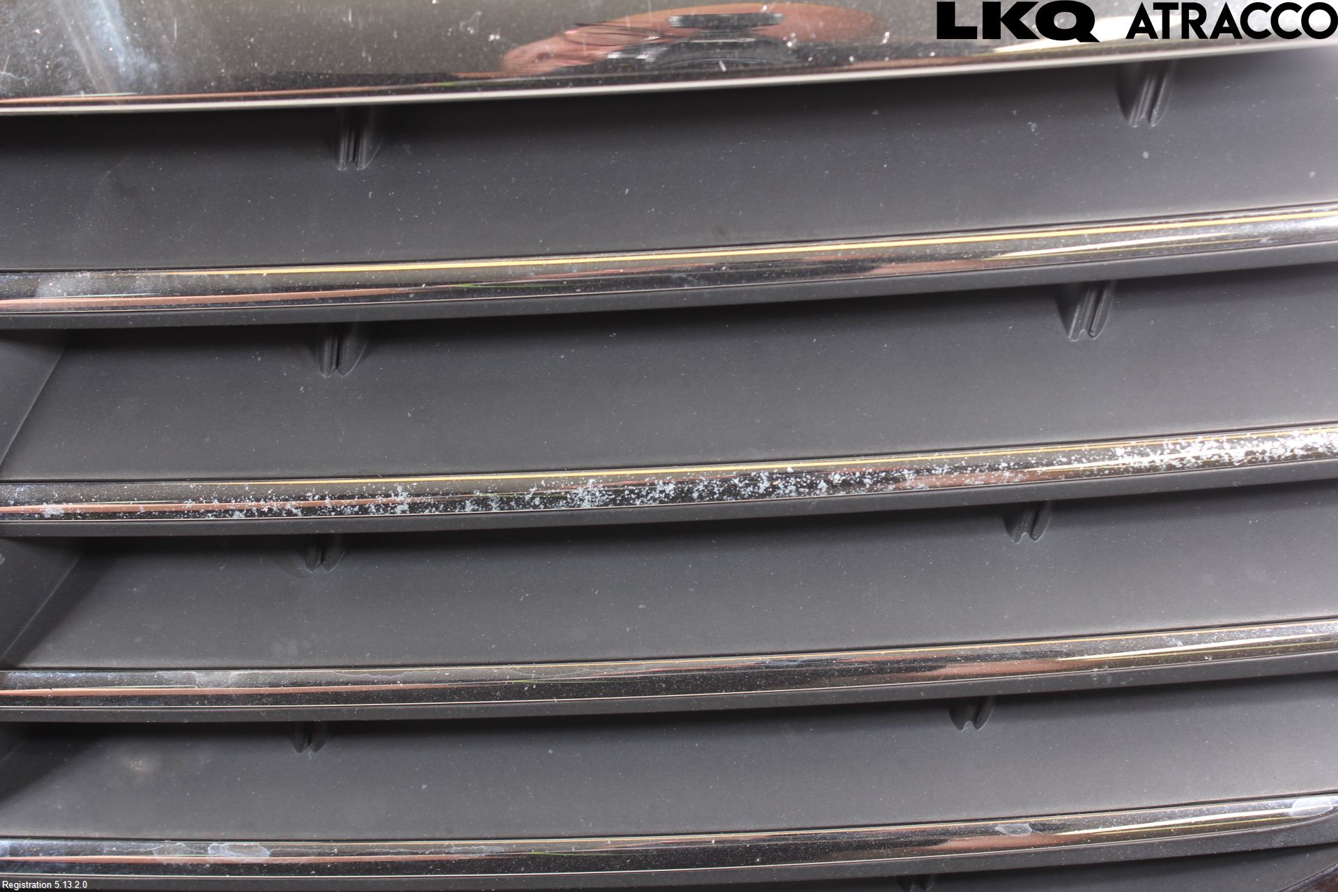 Volkswagen VW PASSAT 05-11 Grill Komp