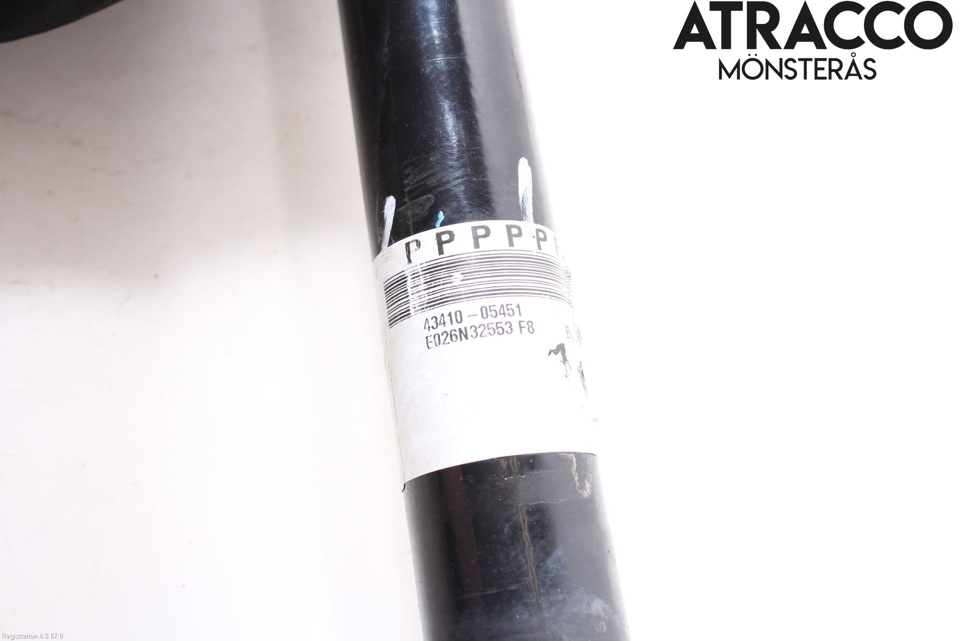 Toyota AVENSIS 16-18 Drivaxel Fram Höger