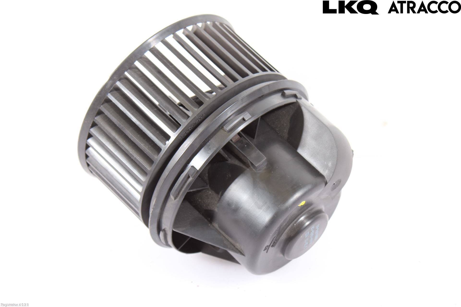 Ford FOCUS 11-14 Värmefläkt