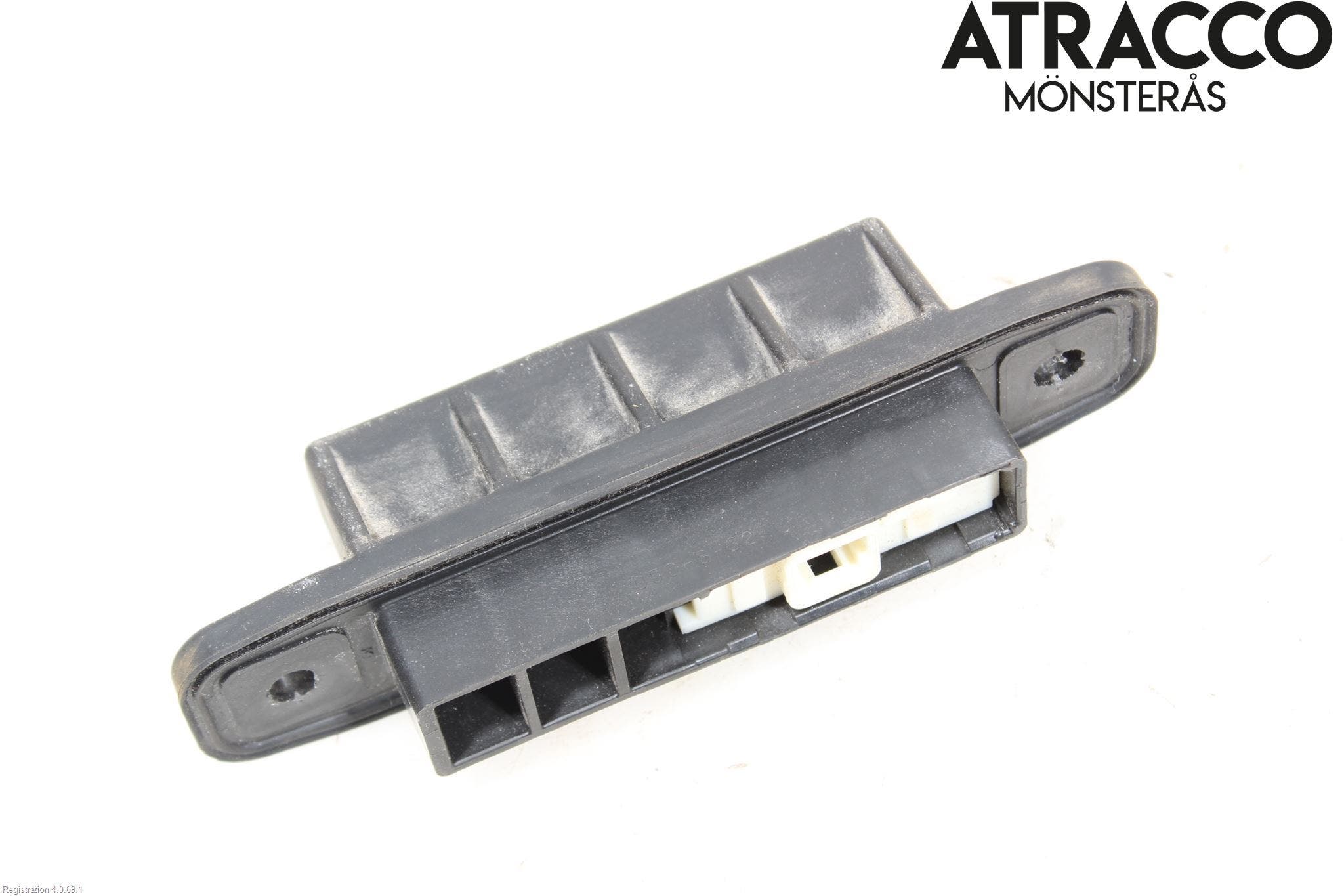 Toyota AVENSIS 09-15 Bakluckehandtag