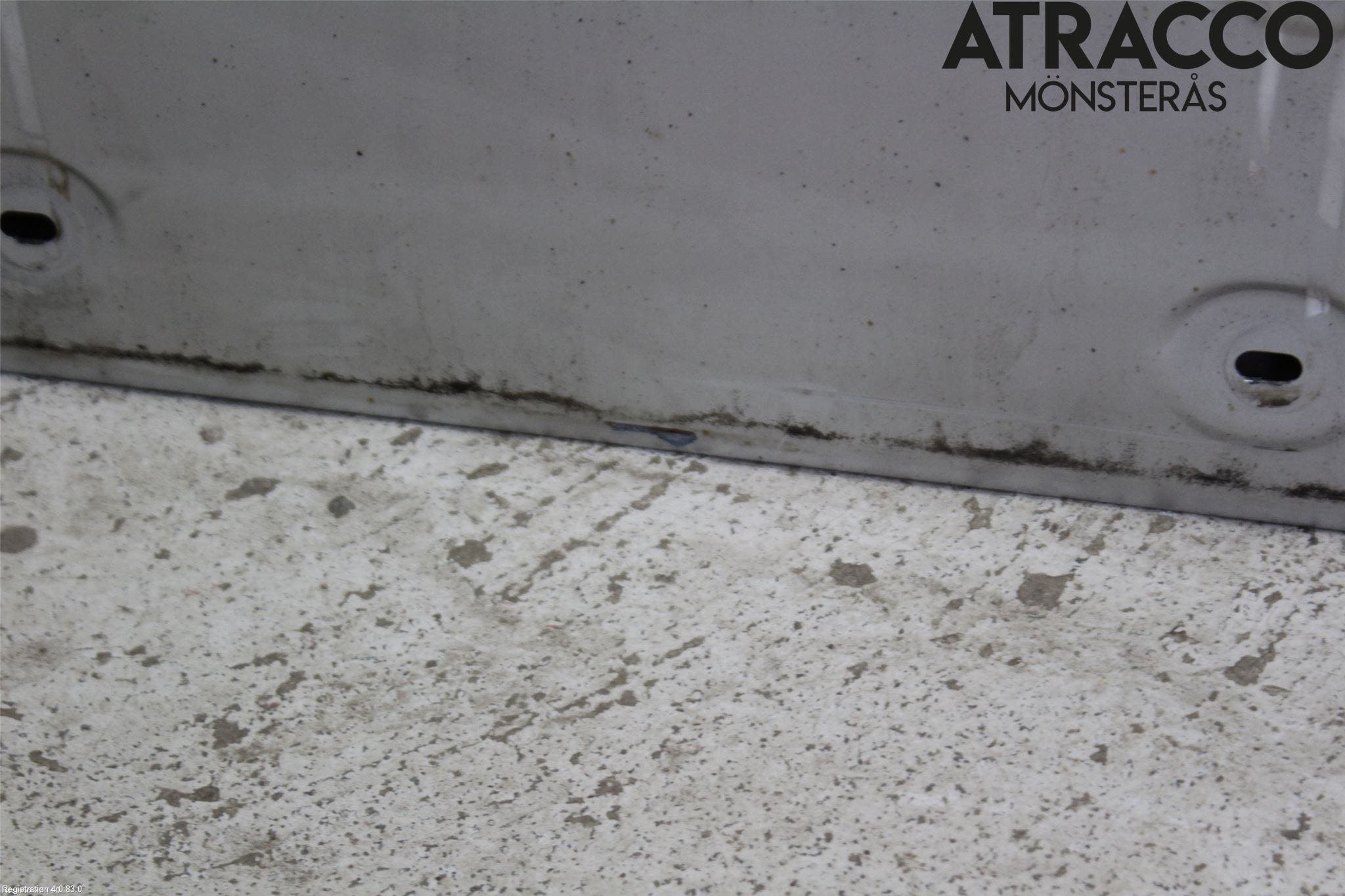 Renault TRAFIC 02-14 Dörr Fram Höger