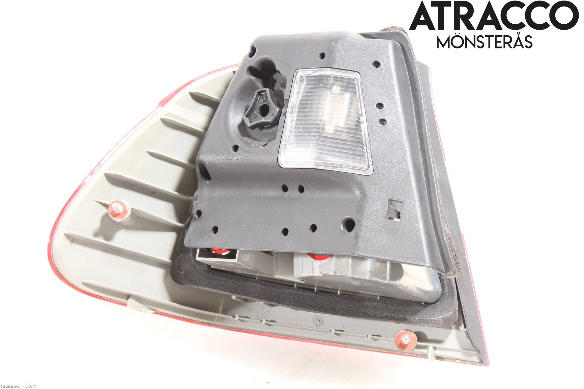 BMW 3 E46      98-05 Bakljus Höger