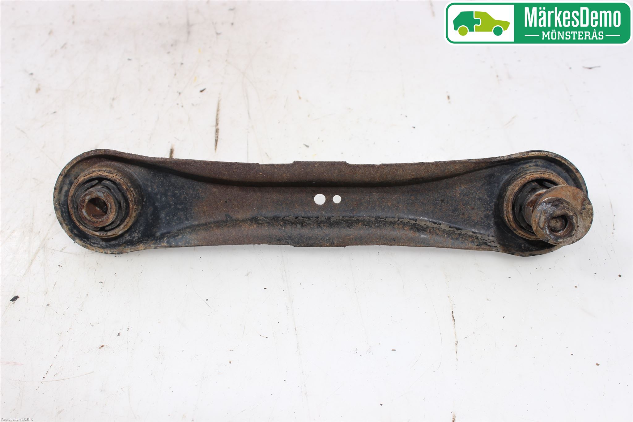 Mitsubishi OUTLANDER 13-21 Bärarm Bak Vänster