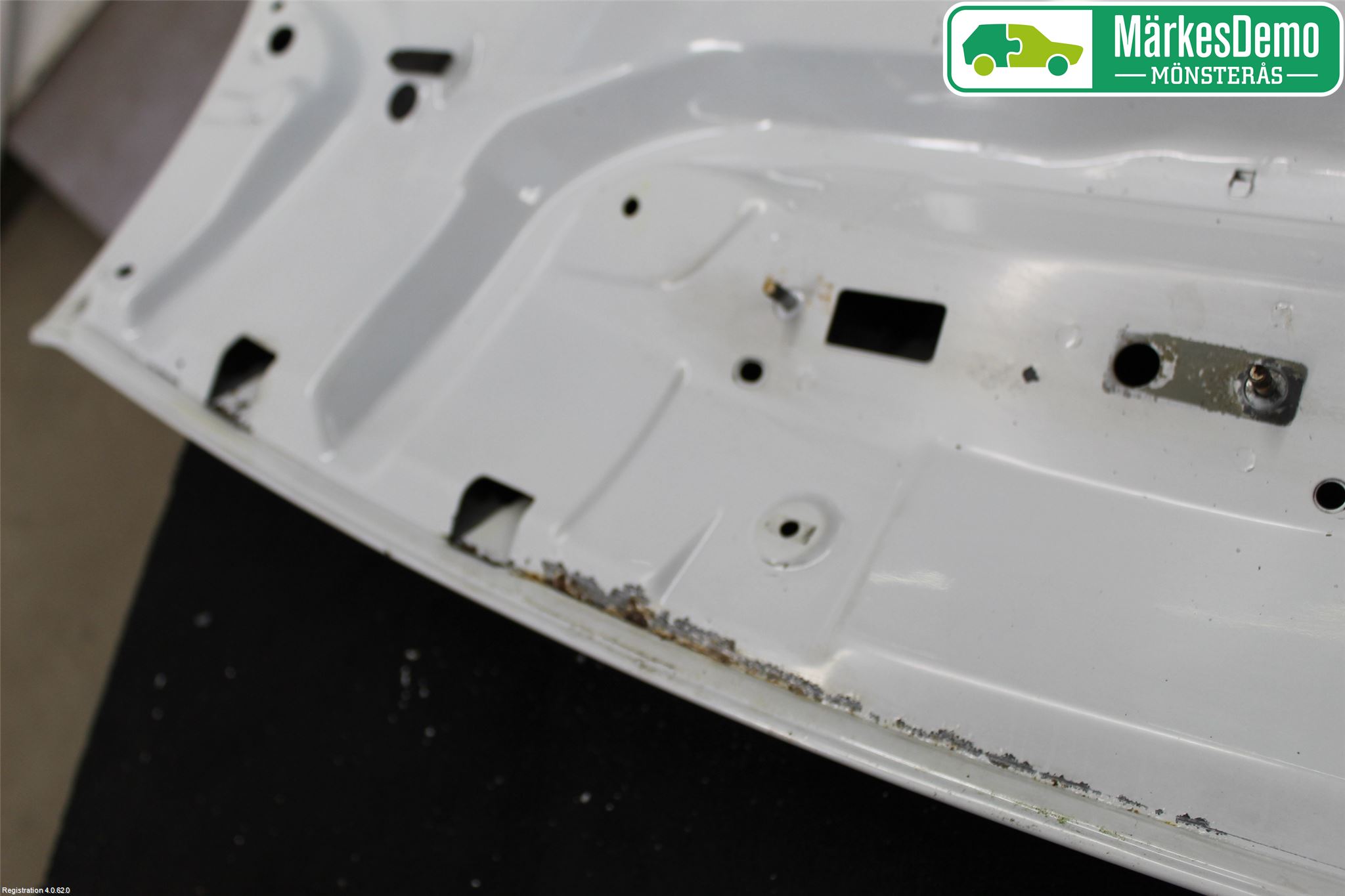 Opel VIVARO 01-14 Huv Fram