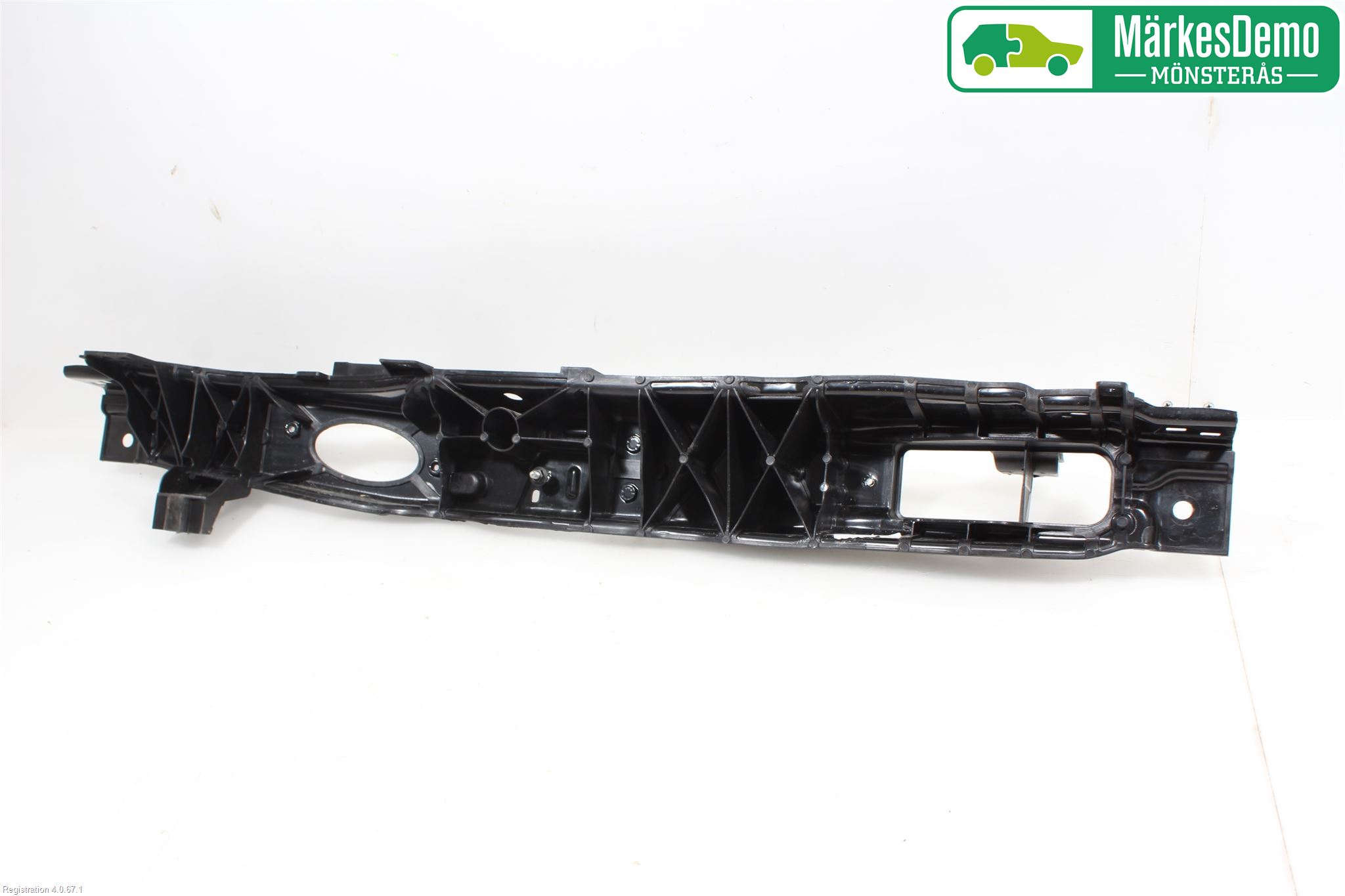 Fiat TIPO/CROSS 16- Front Huvlåsplåt-Balk