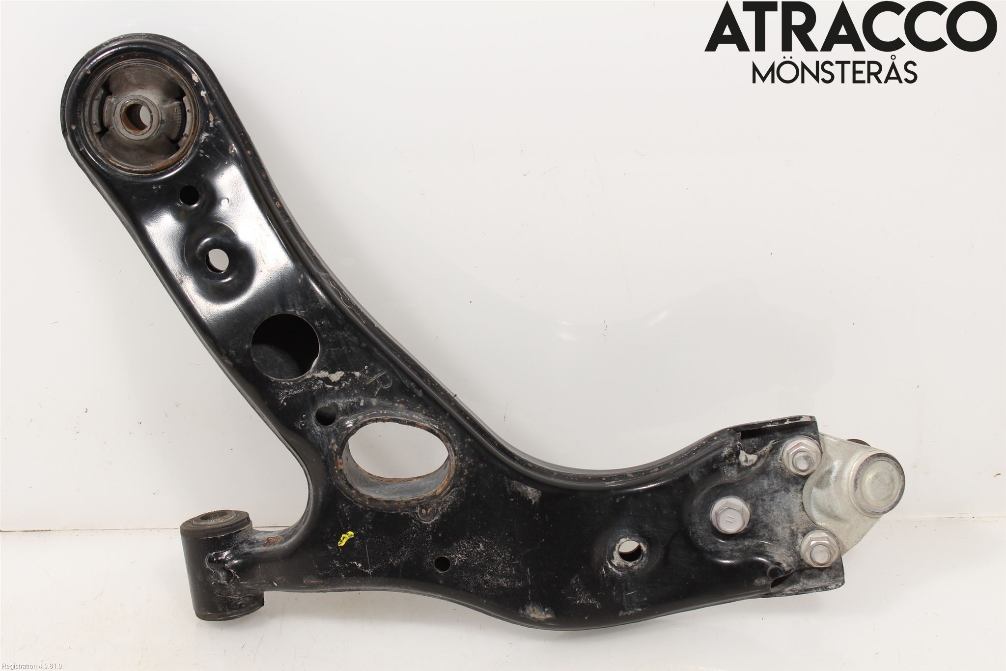 Toyota RAV4 13-18 Bärarm Fram Undre Hö