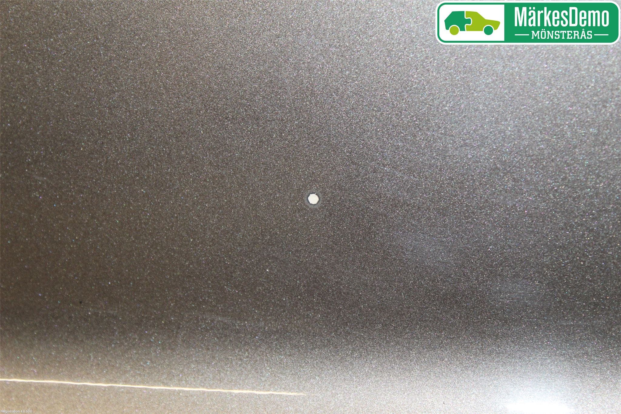 Volvo V70 08-13 Baklucka (Ej Med Ruta)