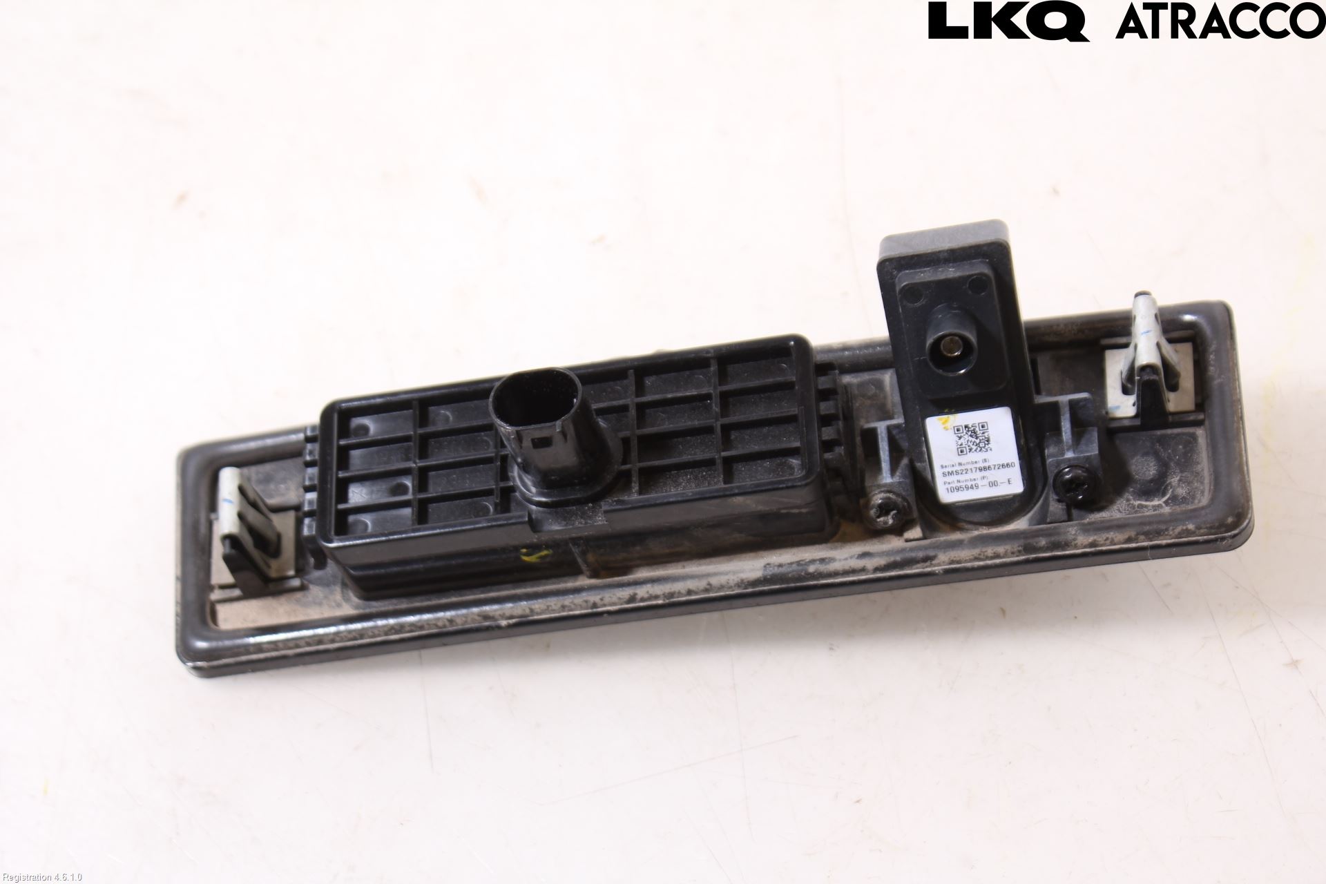 Tesla MODEL Y 21- Bakluckehandtag