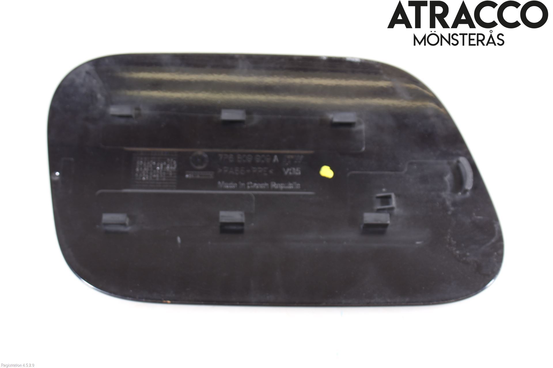 Volkswagen VW TOUAREG 7P 11-18 Tanklucka