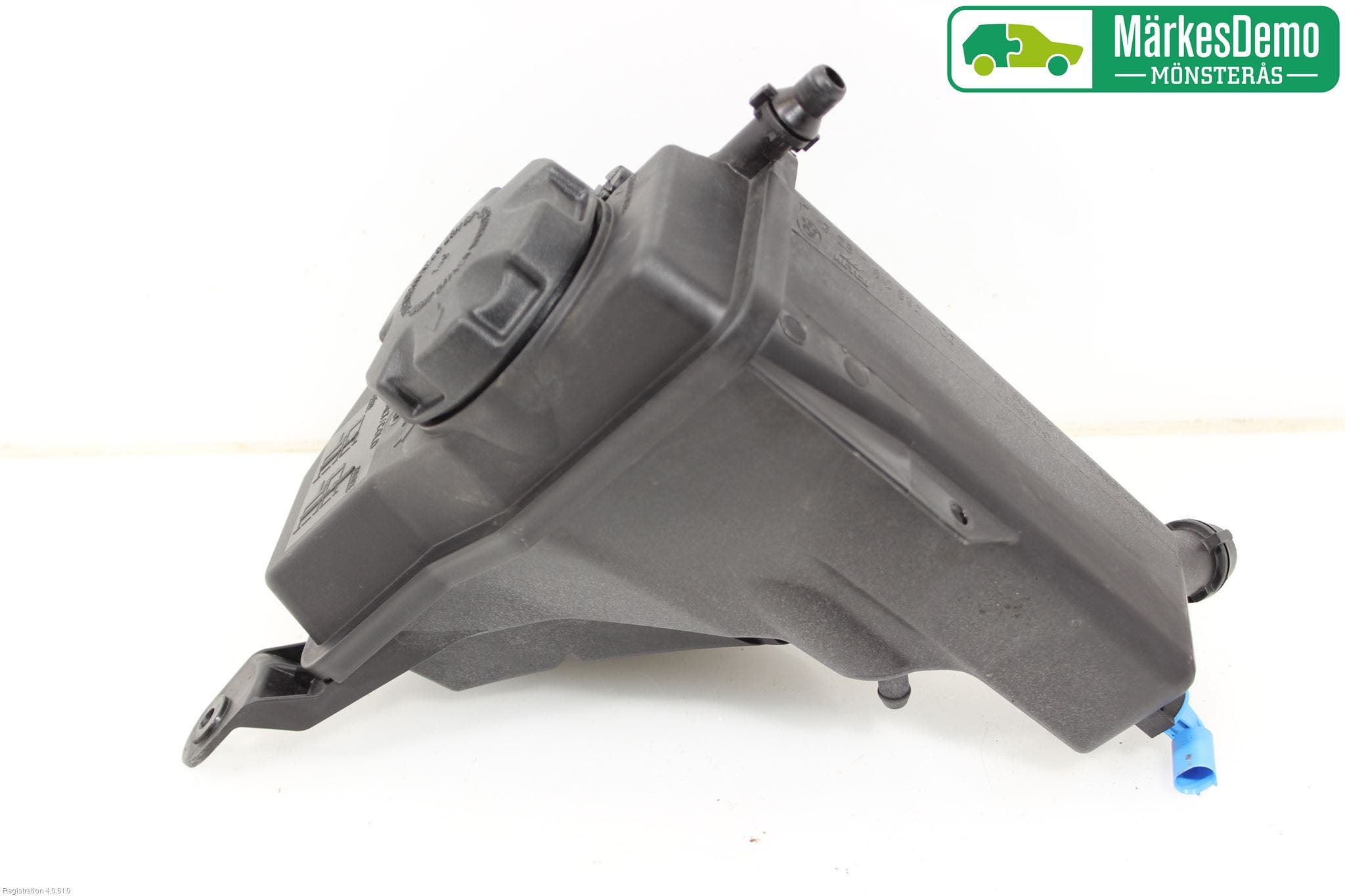 BMW 1 E87/81 5D/3D 03-11 Expansionstank