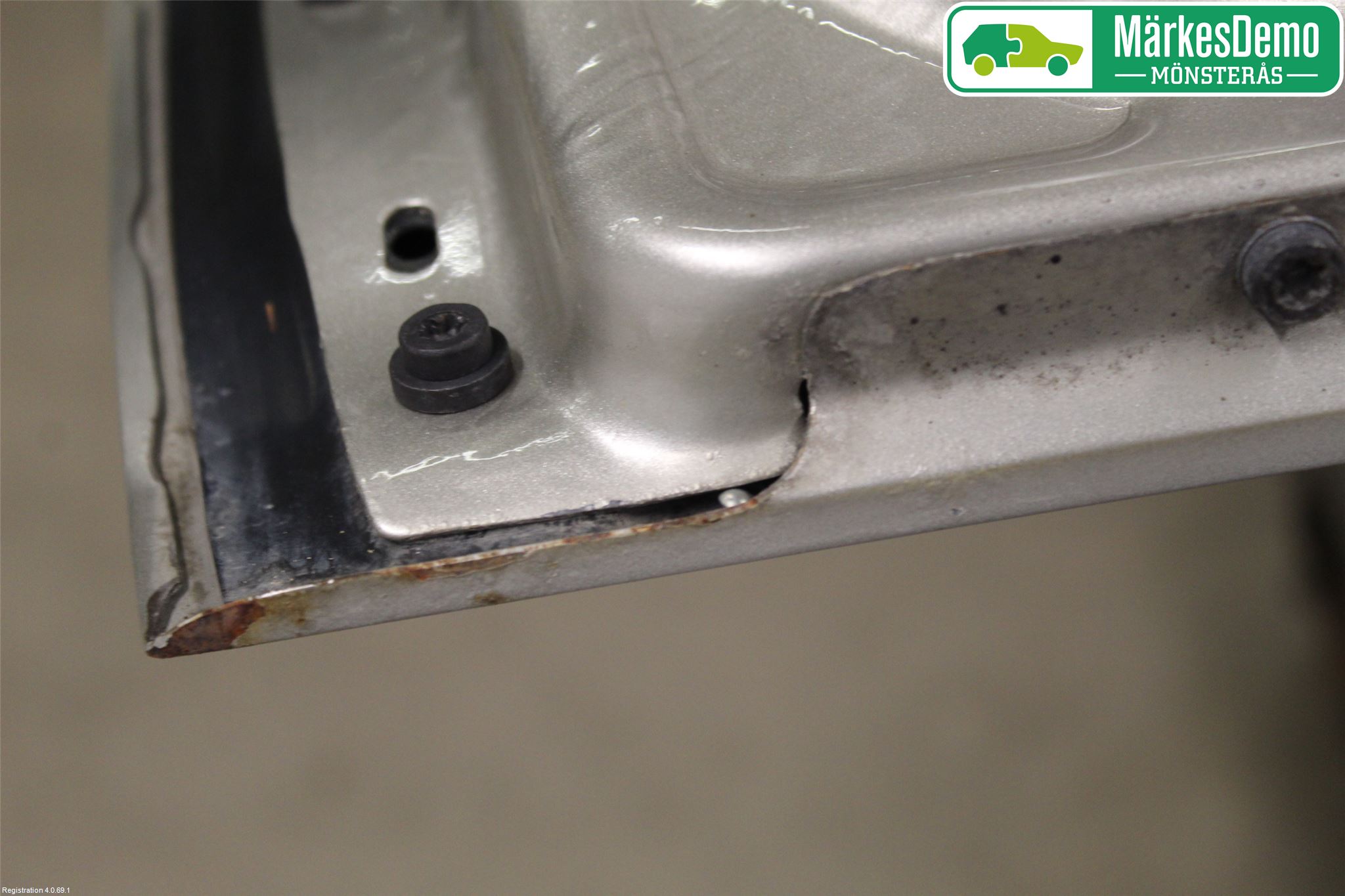 Volkswagen VW GOLF V 04-09 Dörr Fram Höger