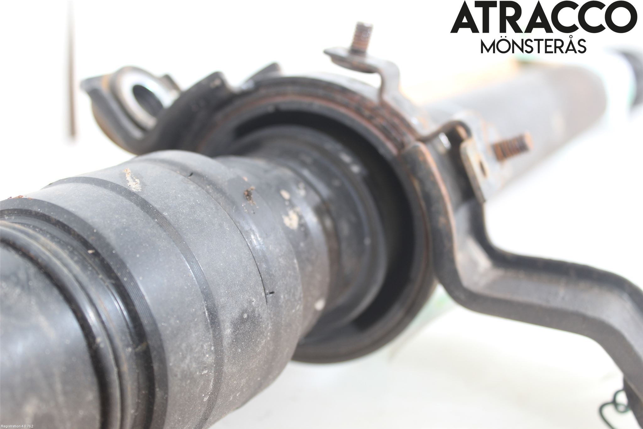 Mitsubishi ECLIPS CROSS Mellanaxel Komp