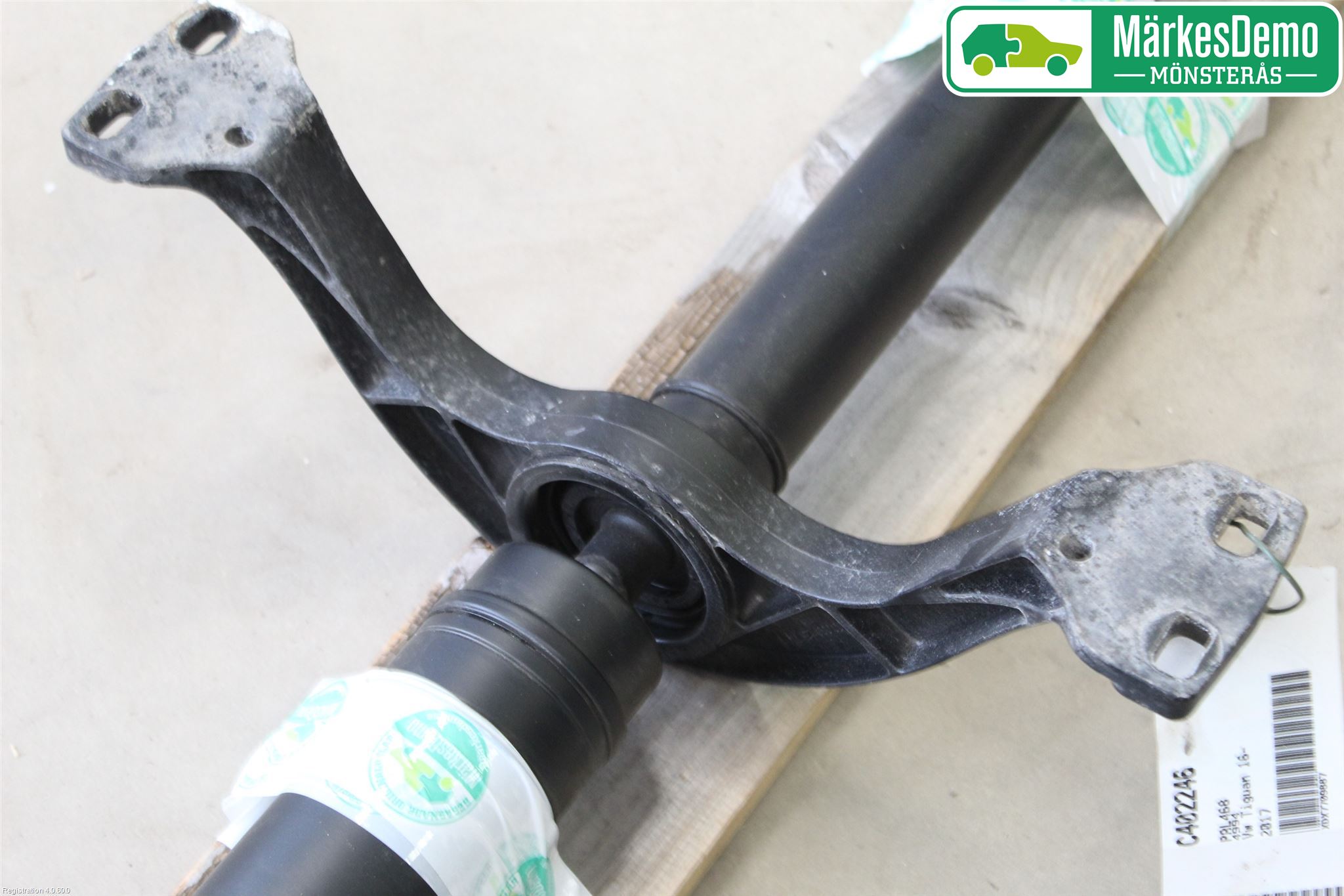 Volkswagen VW TIGUAN 16-24 Mellanaxel Komp