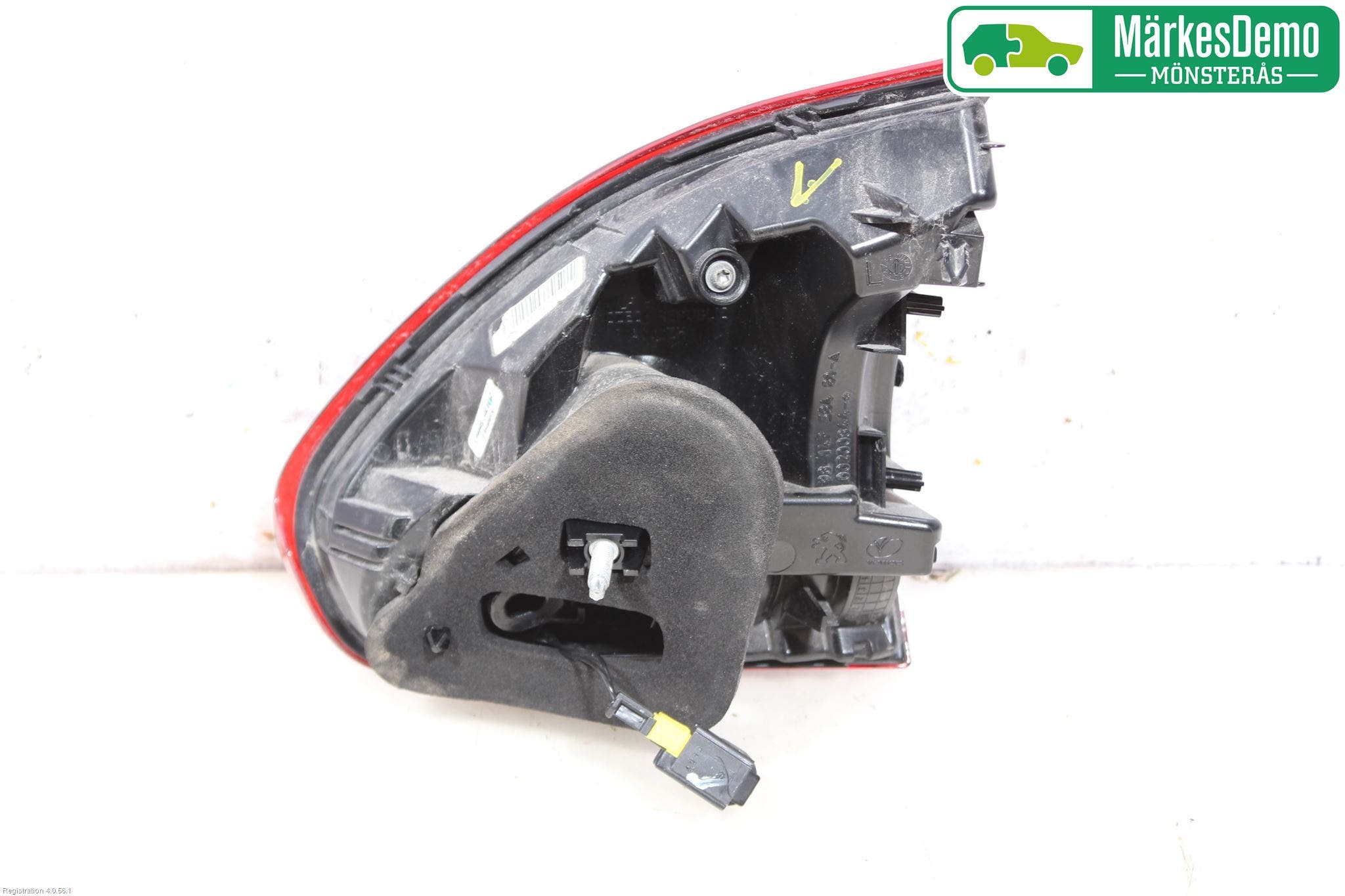 Peugeot 2008 13-20 Bakljus Lucka Vä