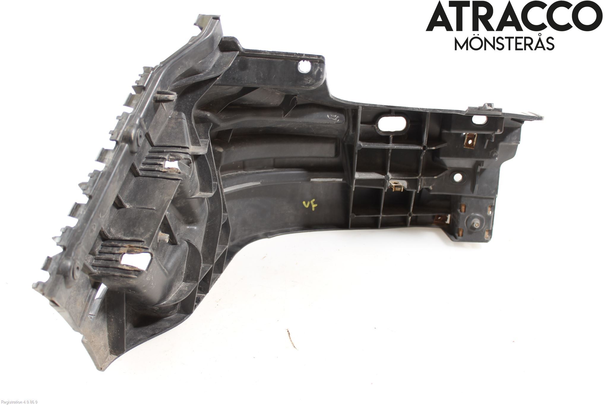 Nissan PRIMASTAR Stötfångarfäste Fram Vä