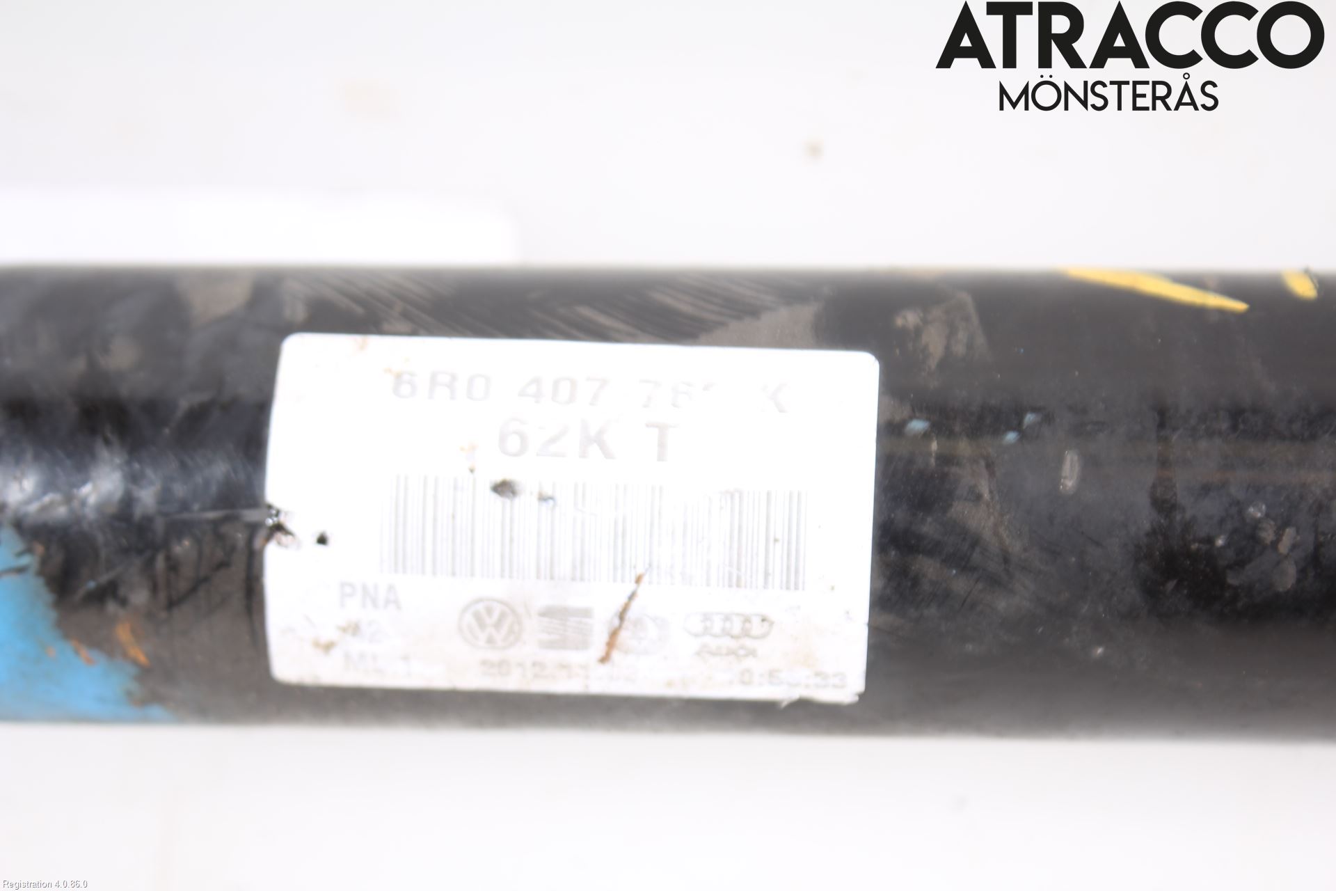 Volkswagen VW POLO 10-17 Drivaxel Fram Höger