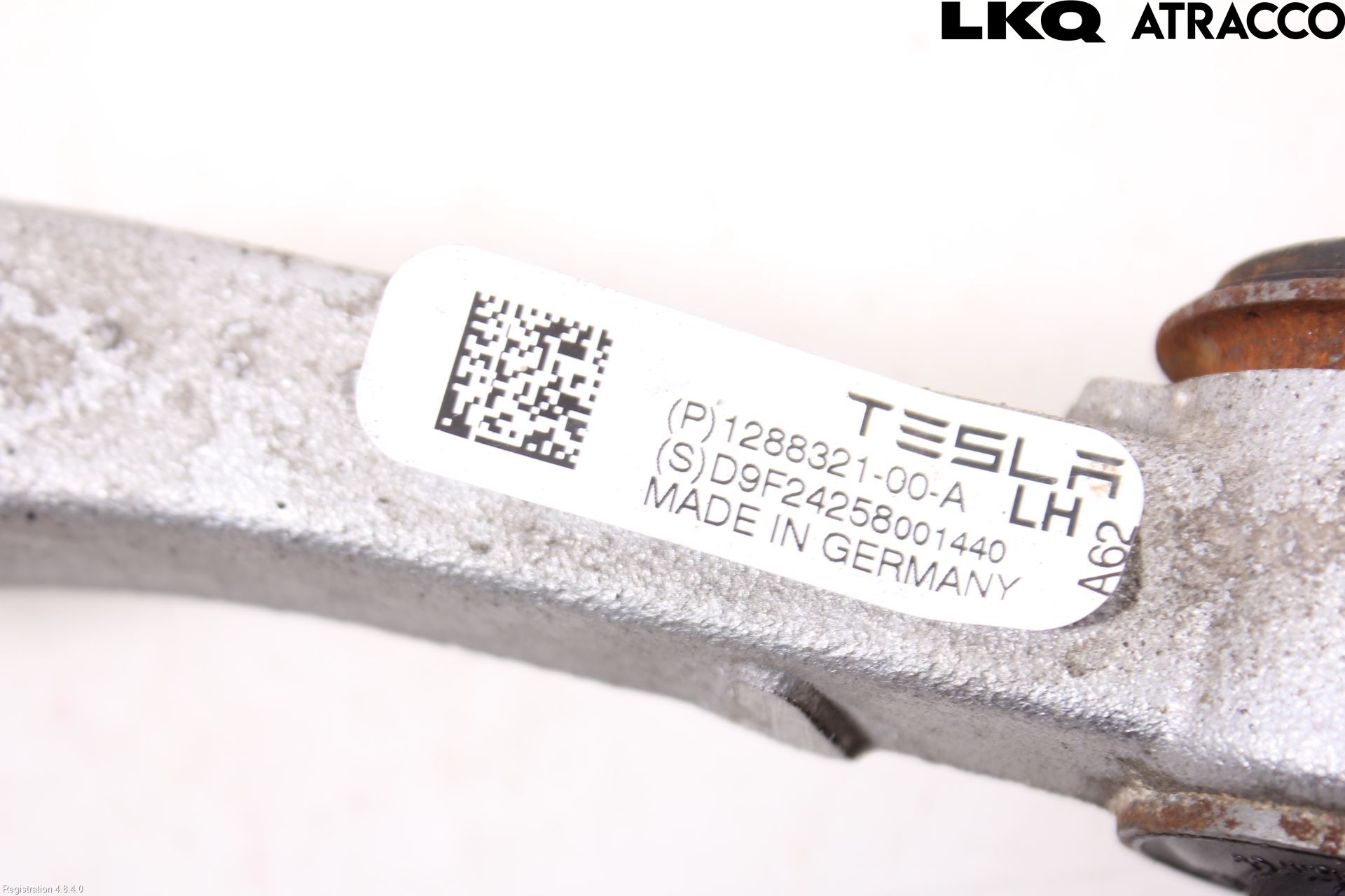 Tesla MODEL Y 21- Bärarm Fram Övre Vä