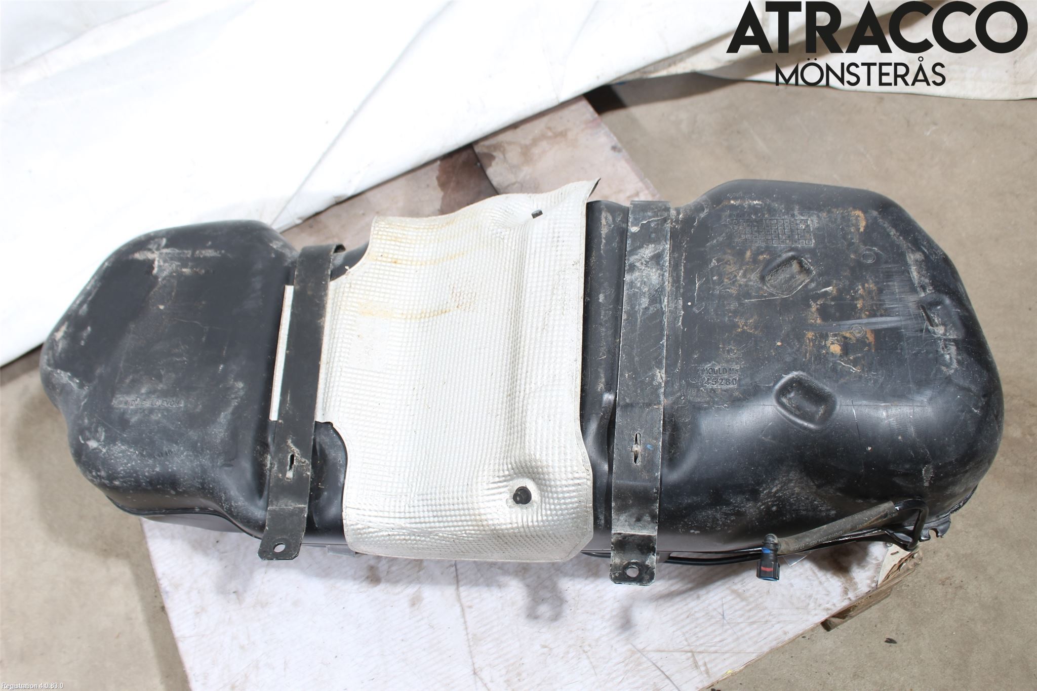 Suzuki SX4 S-CROSS 14-21 Bränsletank Insprutning