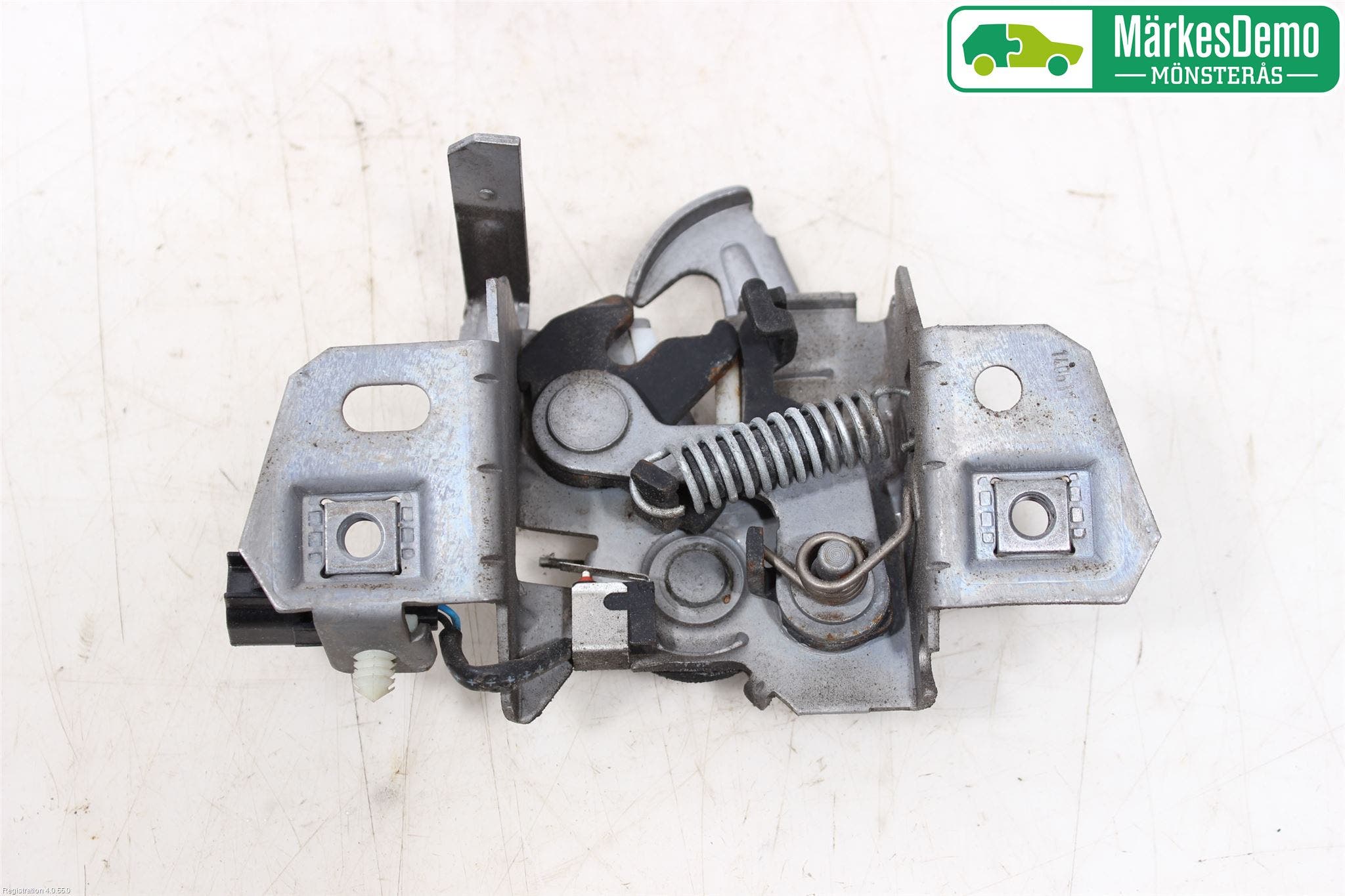 Volvo V50 08-12 Huvlås