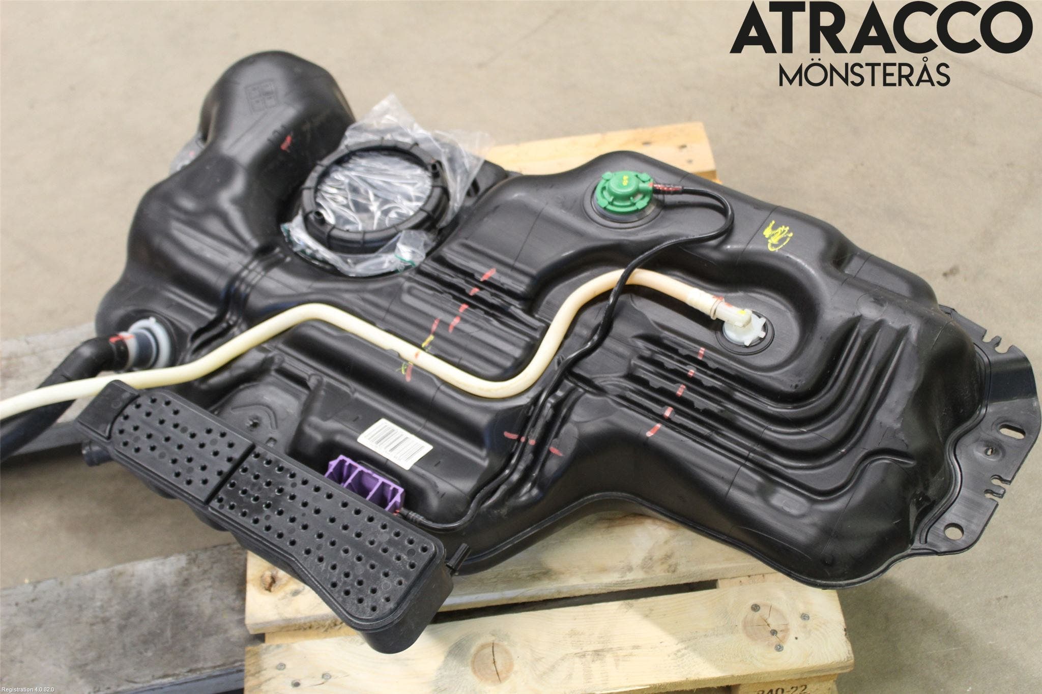 Peugeot 208/E-208 20- Bränsletank