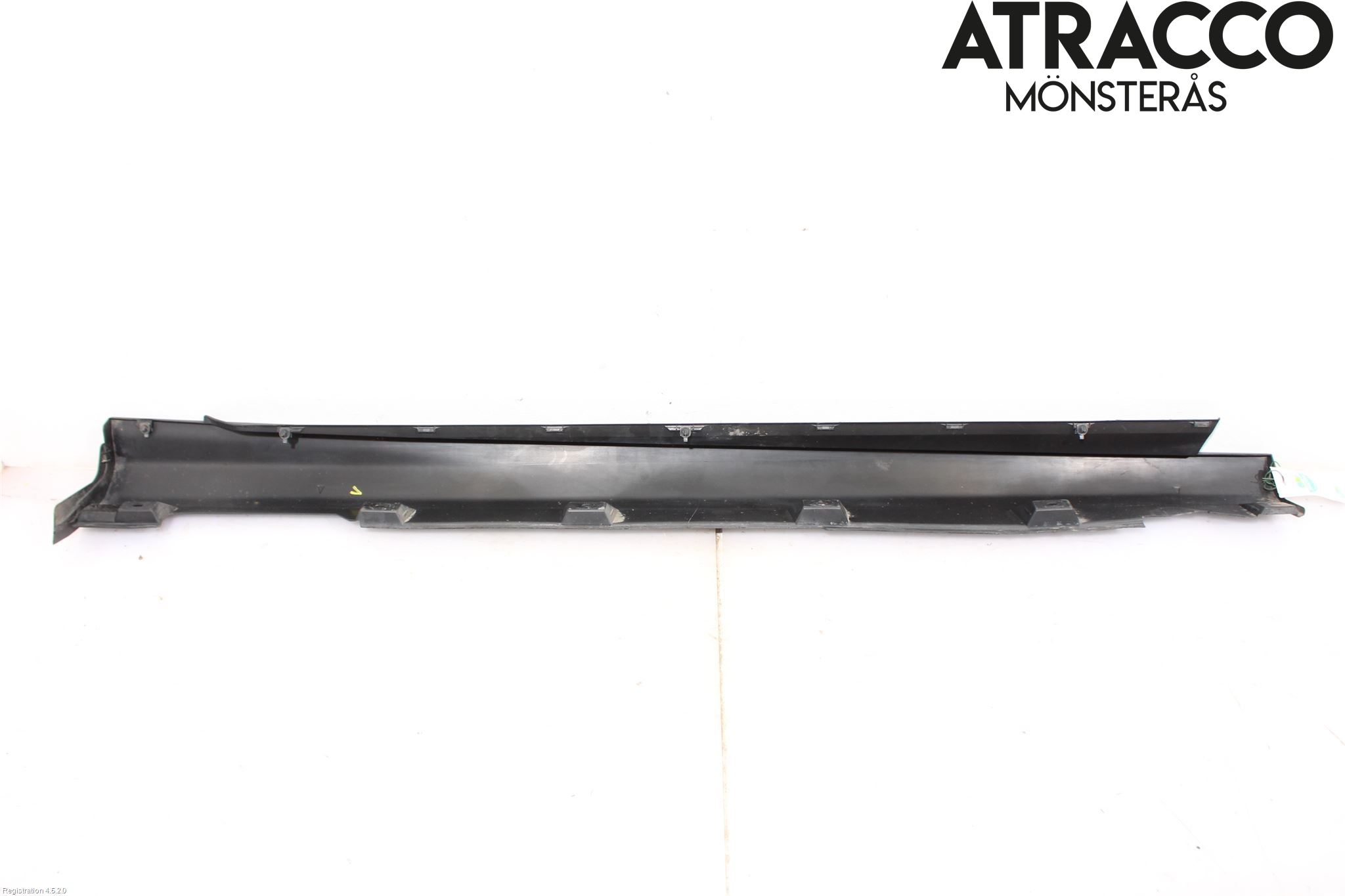 Ford FOCUS 11-14 Sidokjol Vä