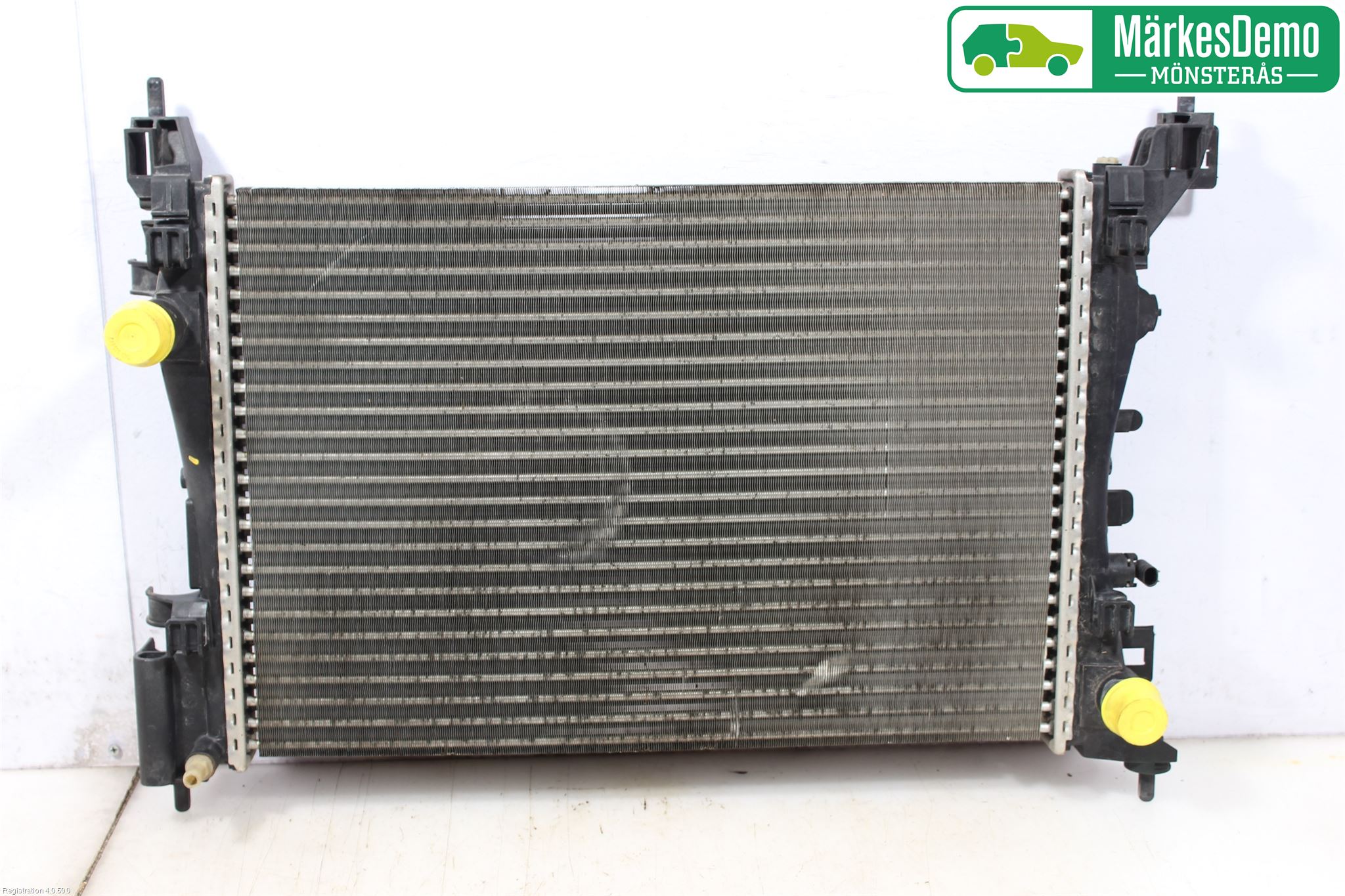 Opel CORSA D 07-14 Kylare Aut