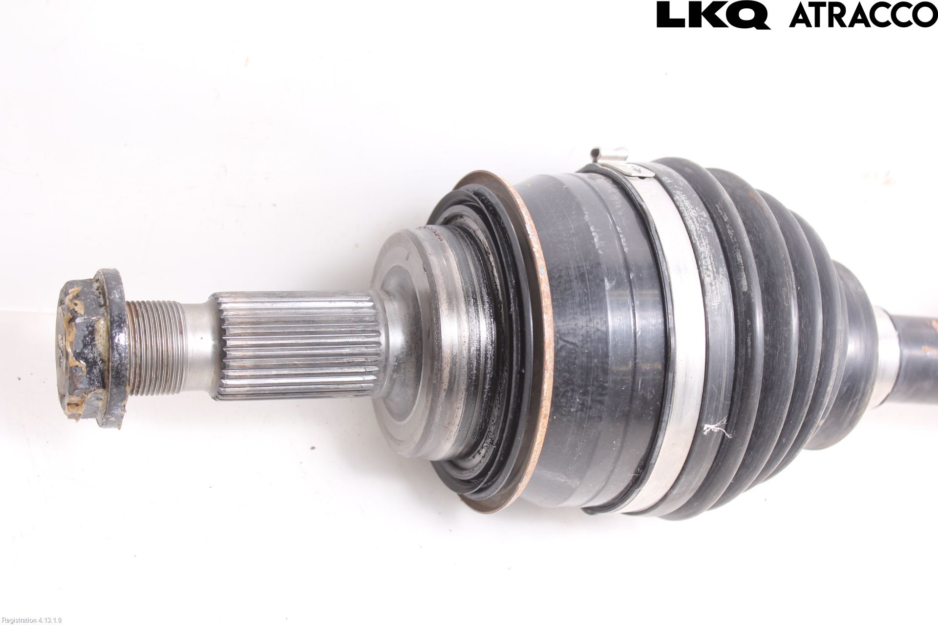 Toyota HILUX 16- Drivaxel Fram Vänster