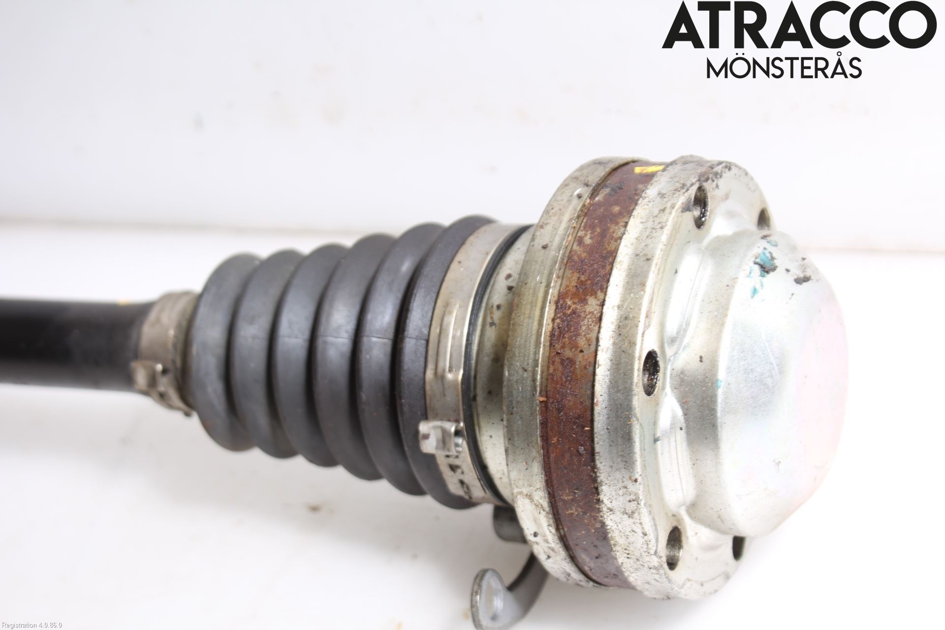 Volkswagen VW PASSAT 05-11 Drivaxel Fram Vänster