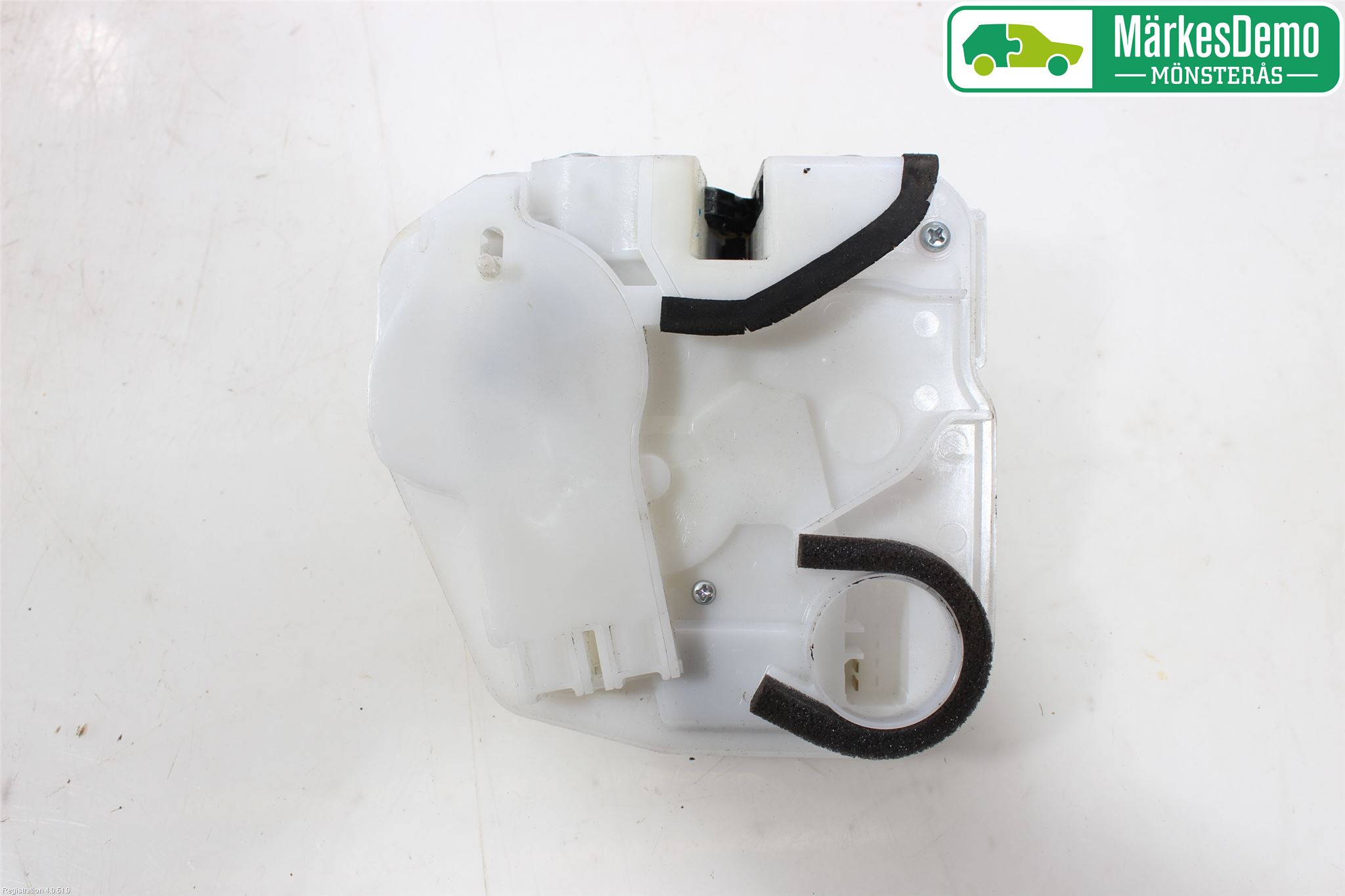 Mitsubishi OUTLANDER 13-21 Låskista-Dörrlås