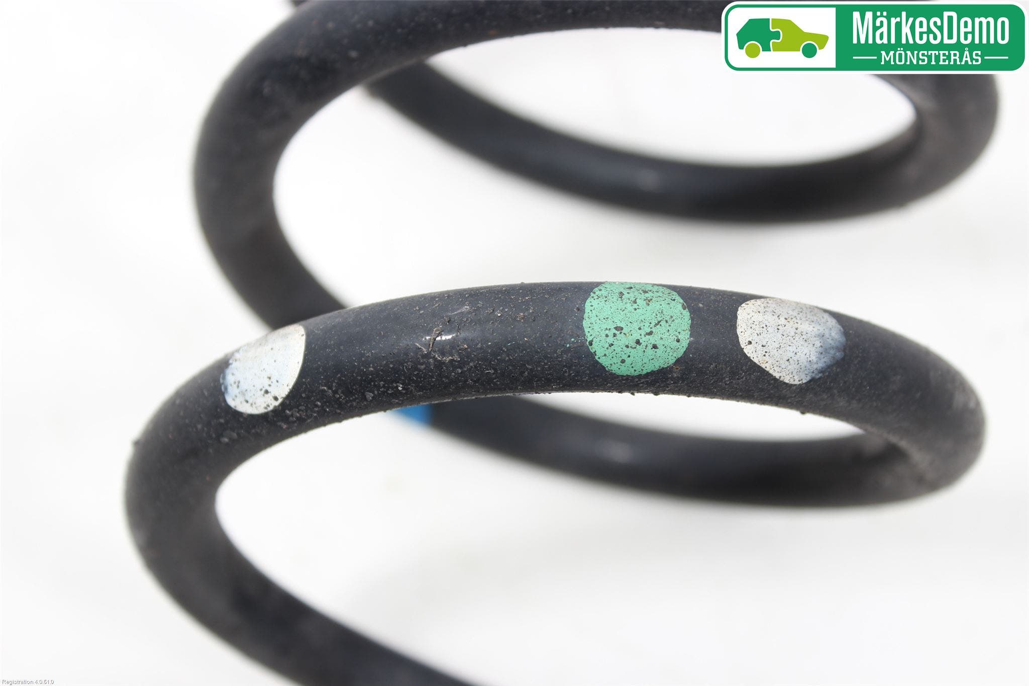 Toyota AVENSIS 09-15 Fjäder Bak