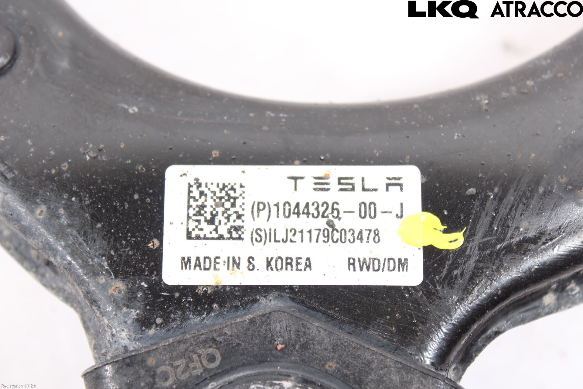 Tesla MODEL 3 17- Bärarm Fram Övre Hö