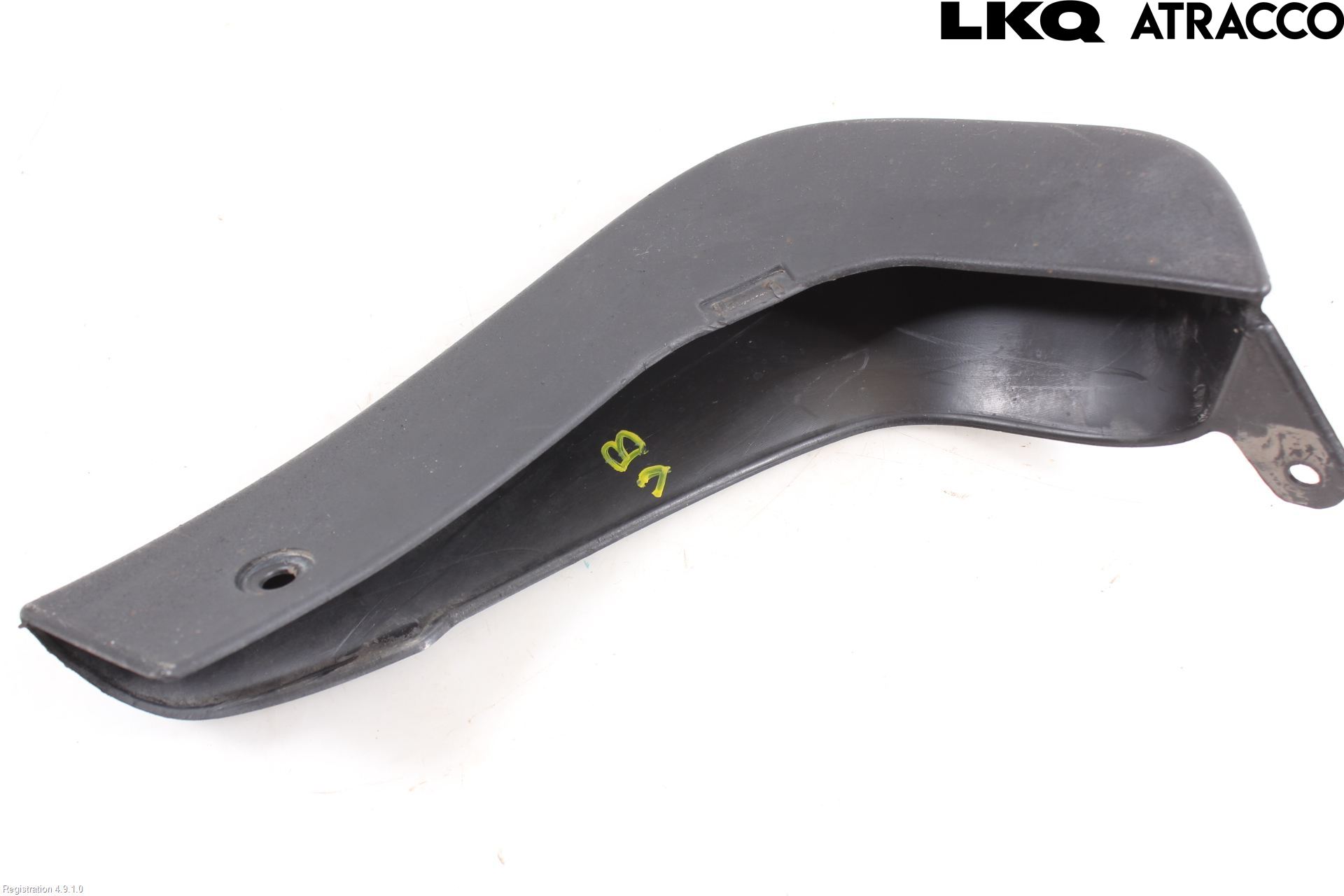 Nissan JUKE 14-19 Stänkskydd