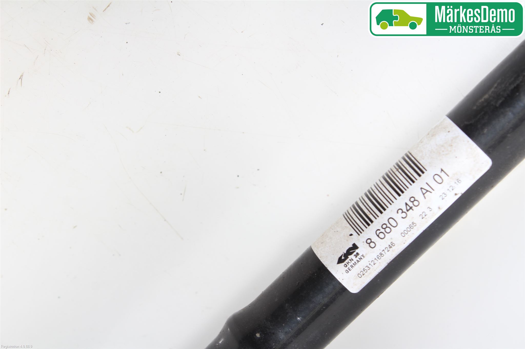 BMW 1 F20/F21 11-19 Drivaxel Bak Höger